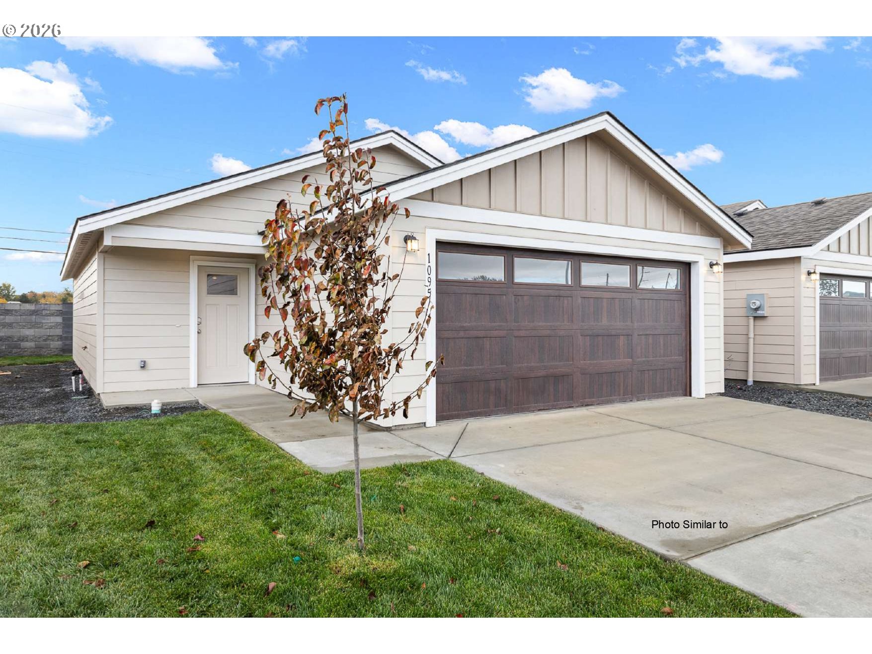 1098 NE 10th Pl — photo