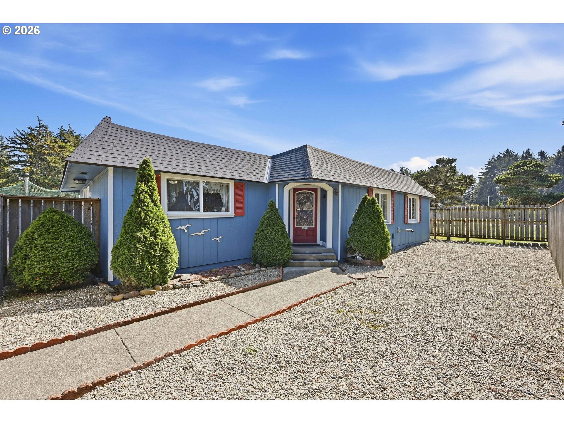 54525 Beach Loop Rd — photo