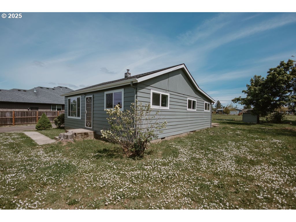 82877 Butte Rd, Creswell, OR 97426 — photo 3