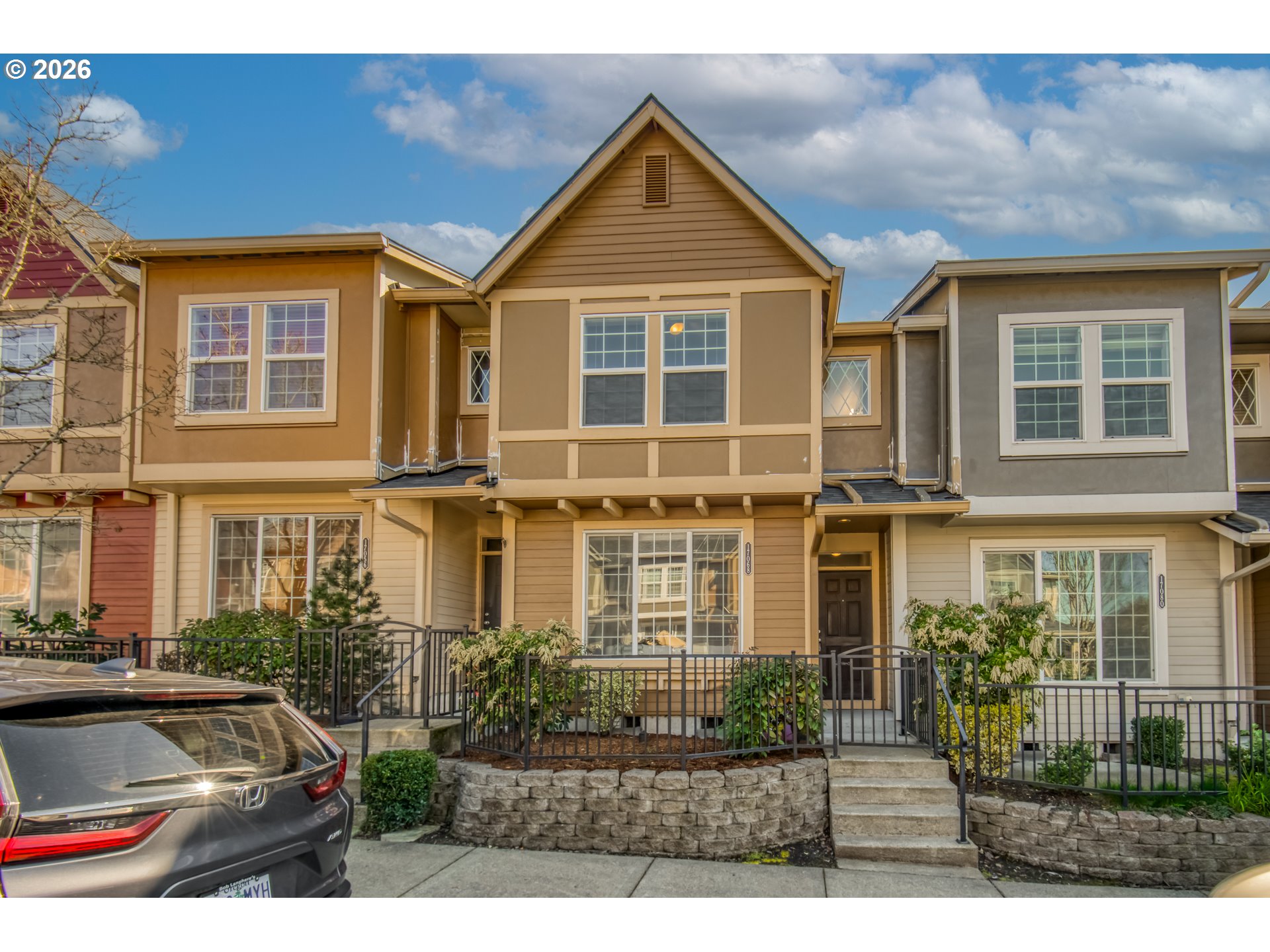 17068 SW Pleasanton Ln — photo