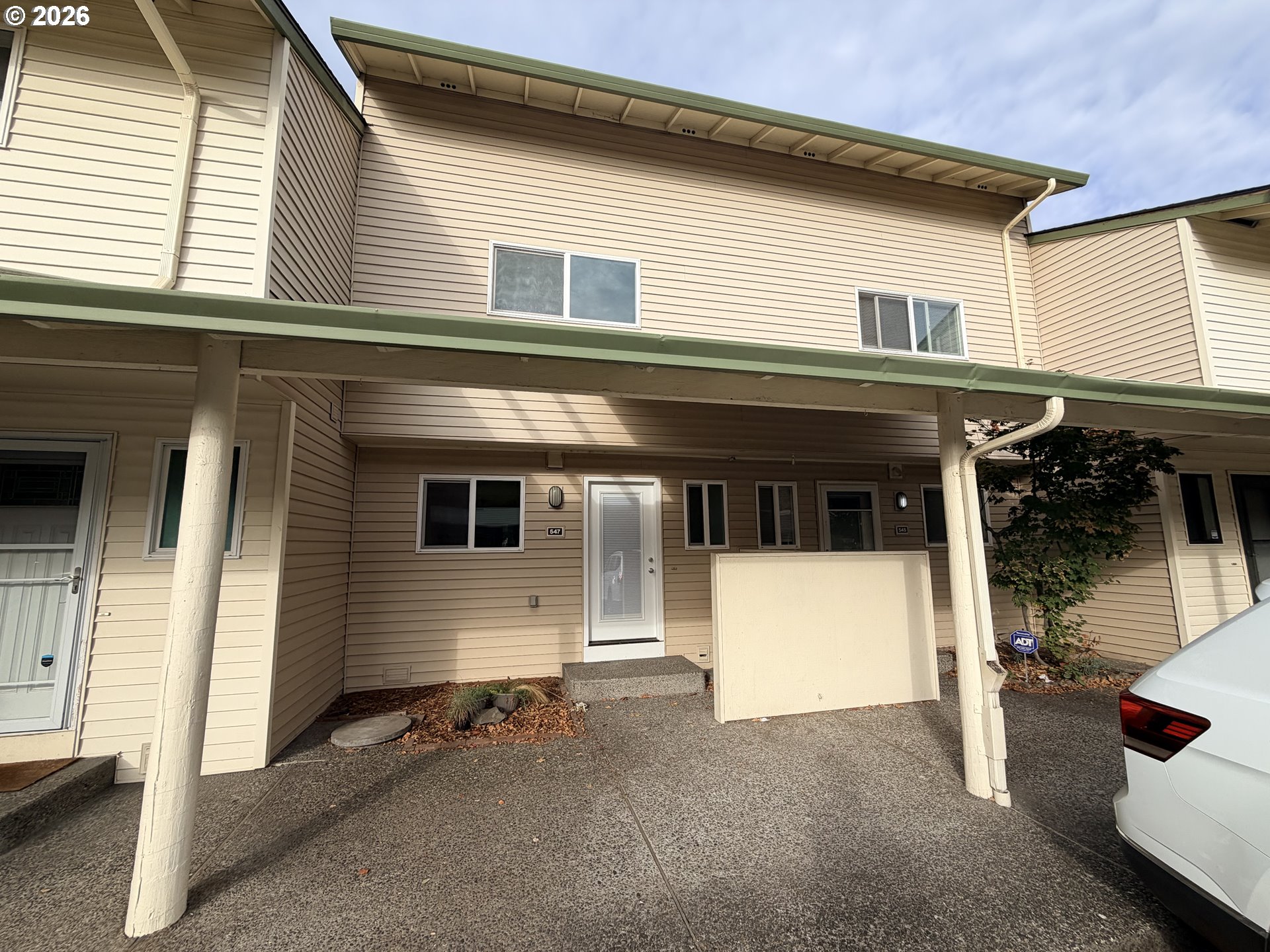 547 N Hayden Bay Dr 27 — photo