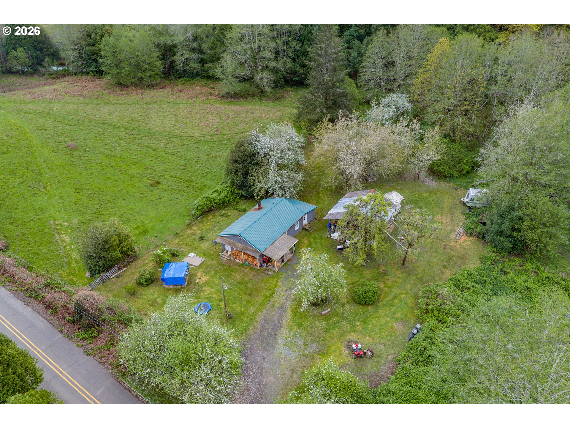 61565 Fairview Rd — photo