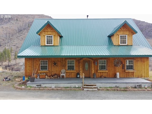25404 Hwy 395 — photo