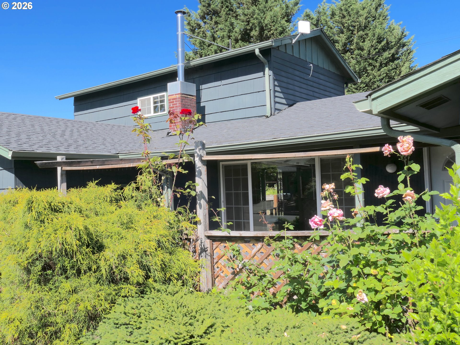 1805 Hemlock St, Eugene, OR 97404 — photo 2