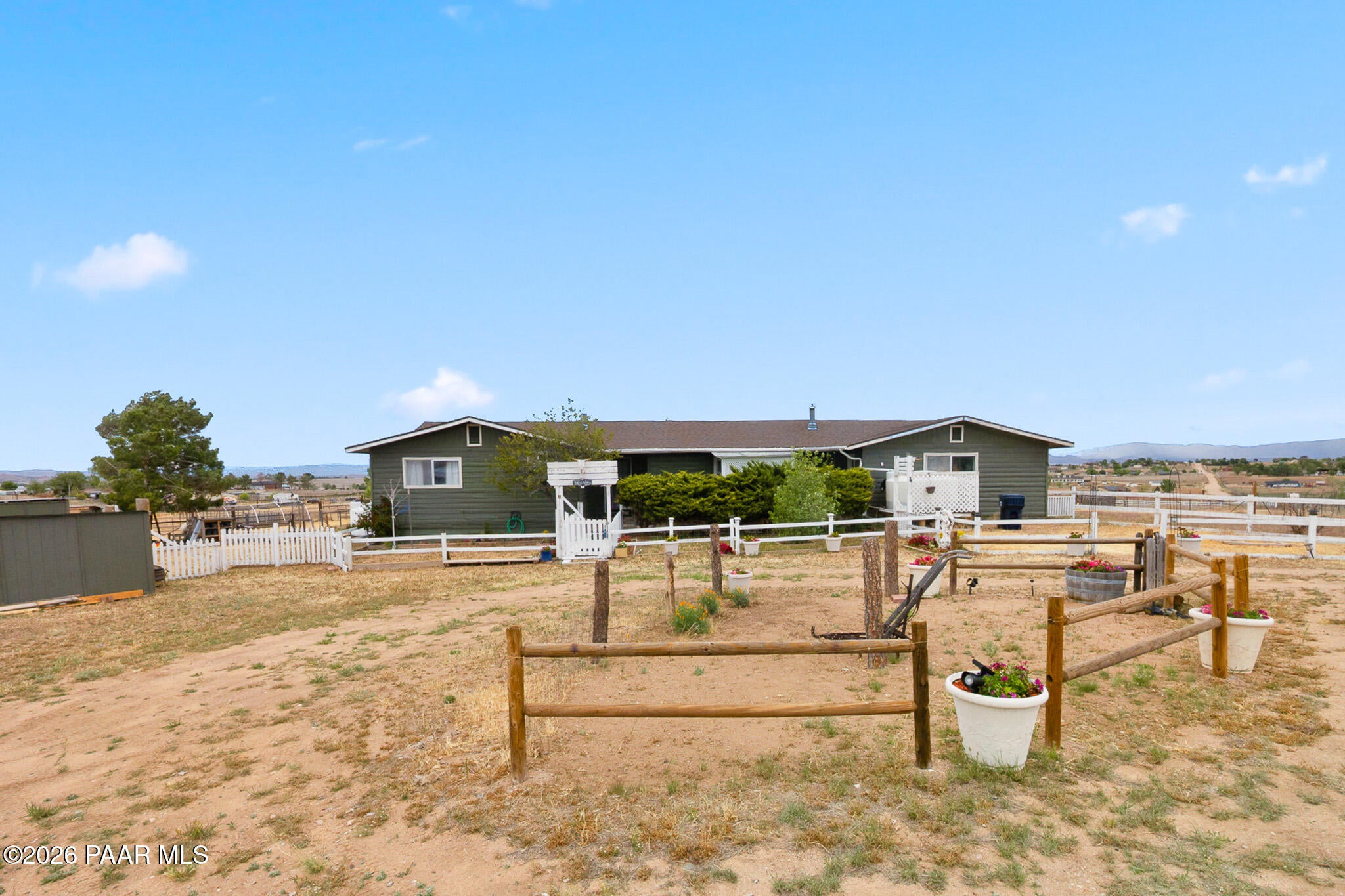 2940 W Willow Breeze Road — photo