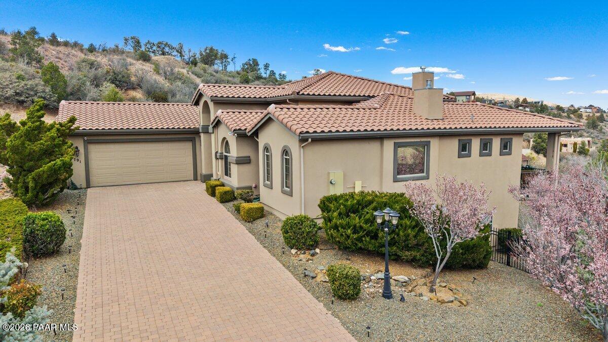 791 N Creekside Drive — photo