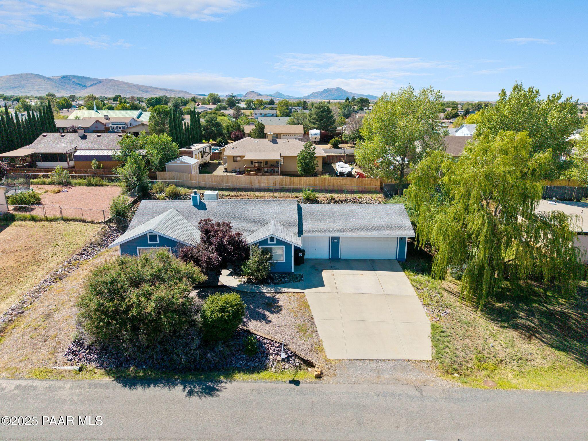 5088 N Desert Lane — photo