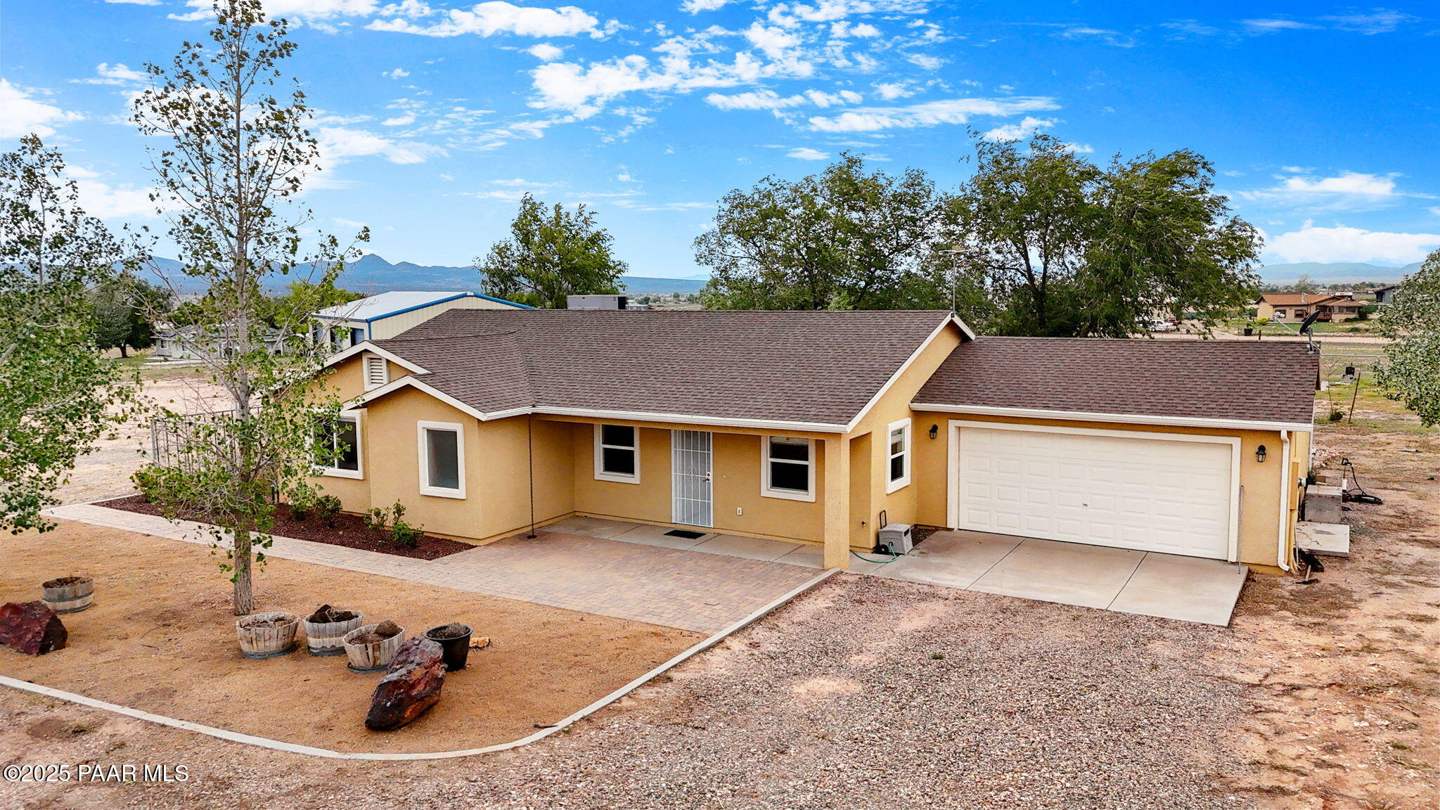 25800 N Poppy Drive — photo
