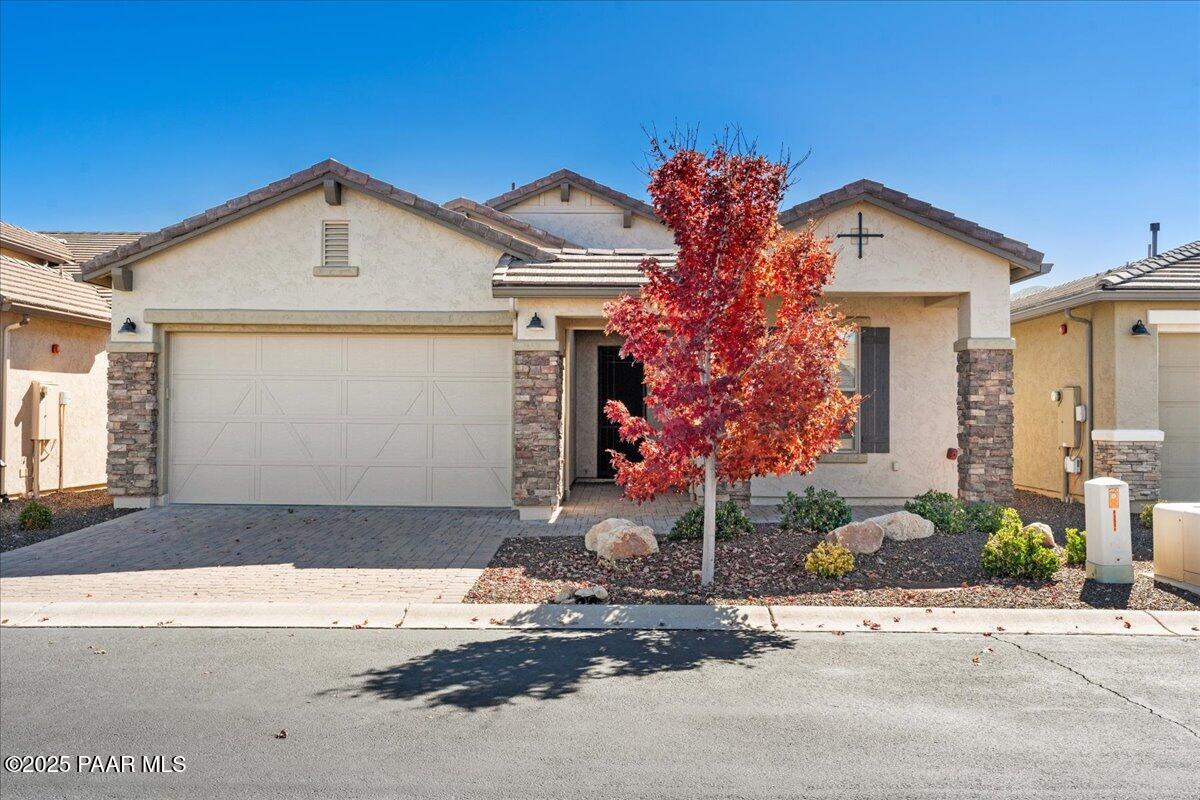 1518 N Range View Circle — photo