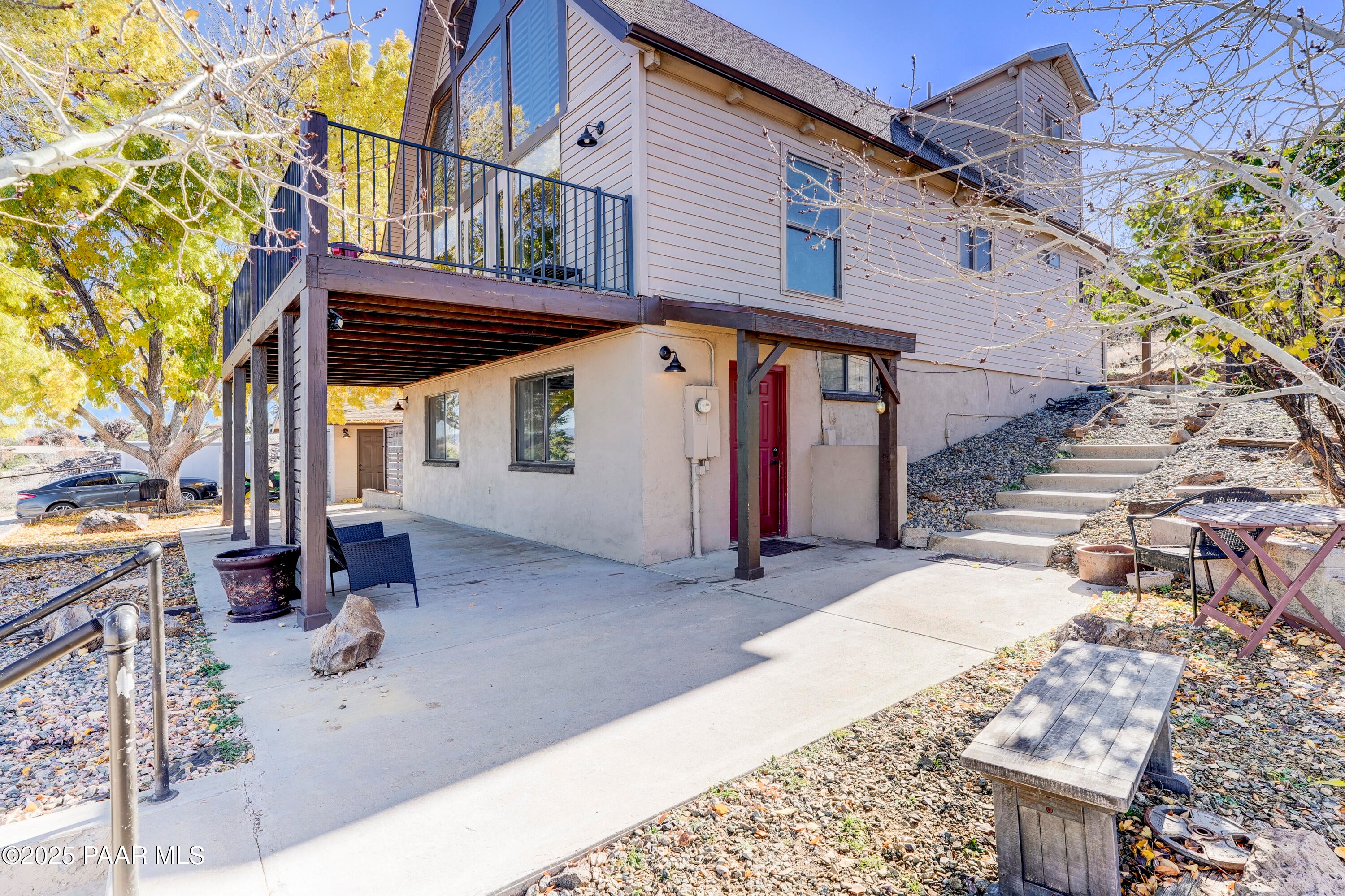 715 N Lakeview Drive — photo