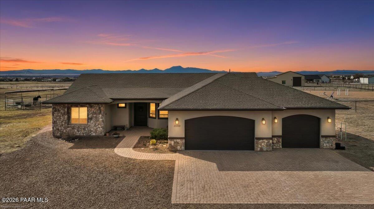 11350 N Retriever Lane — photo