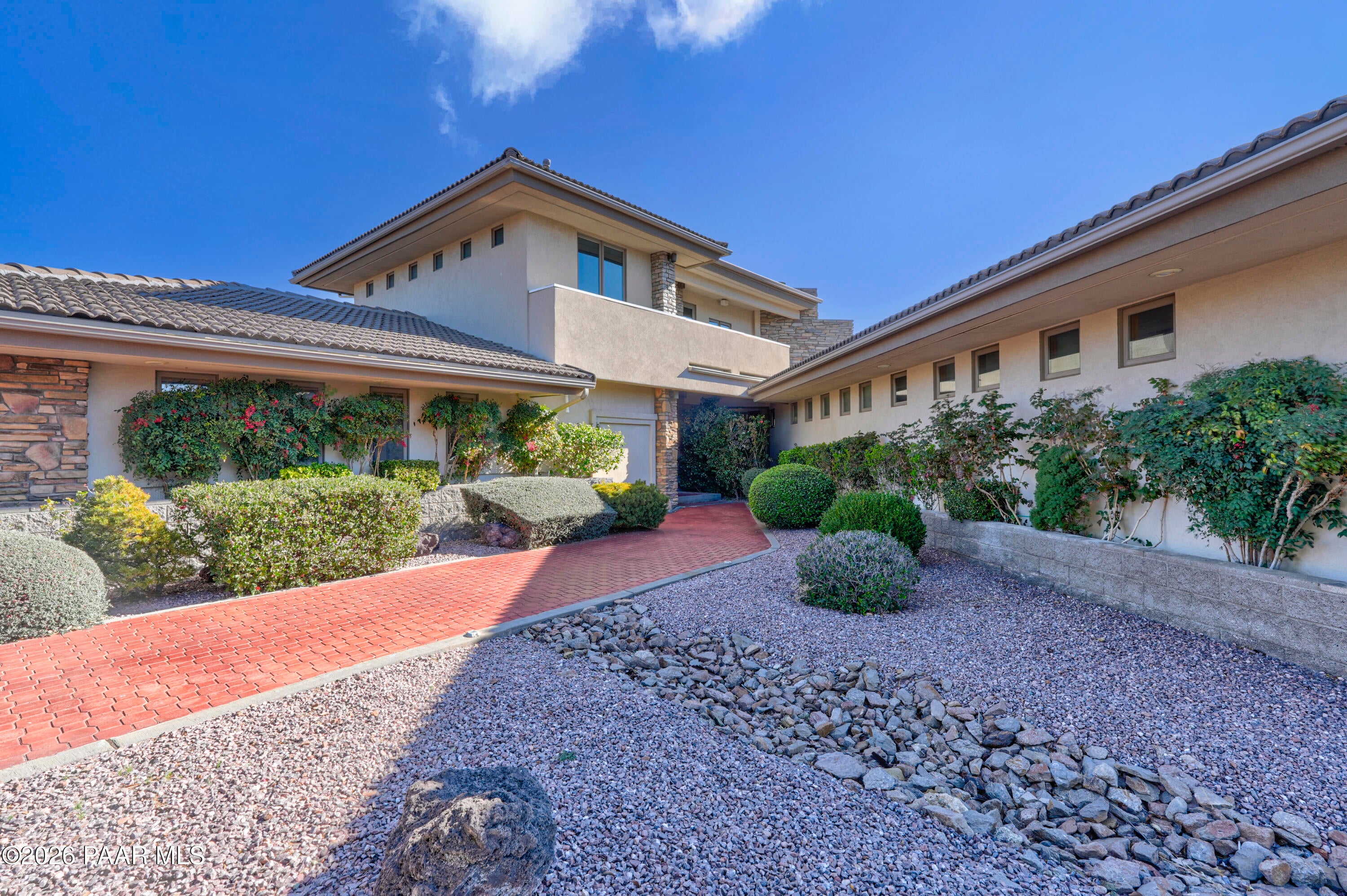 1375 N Overlook Drive — photo