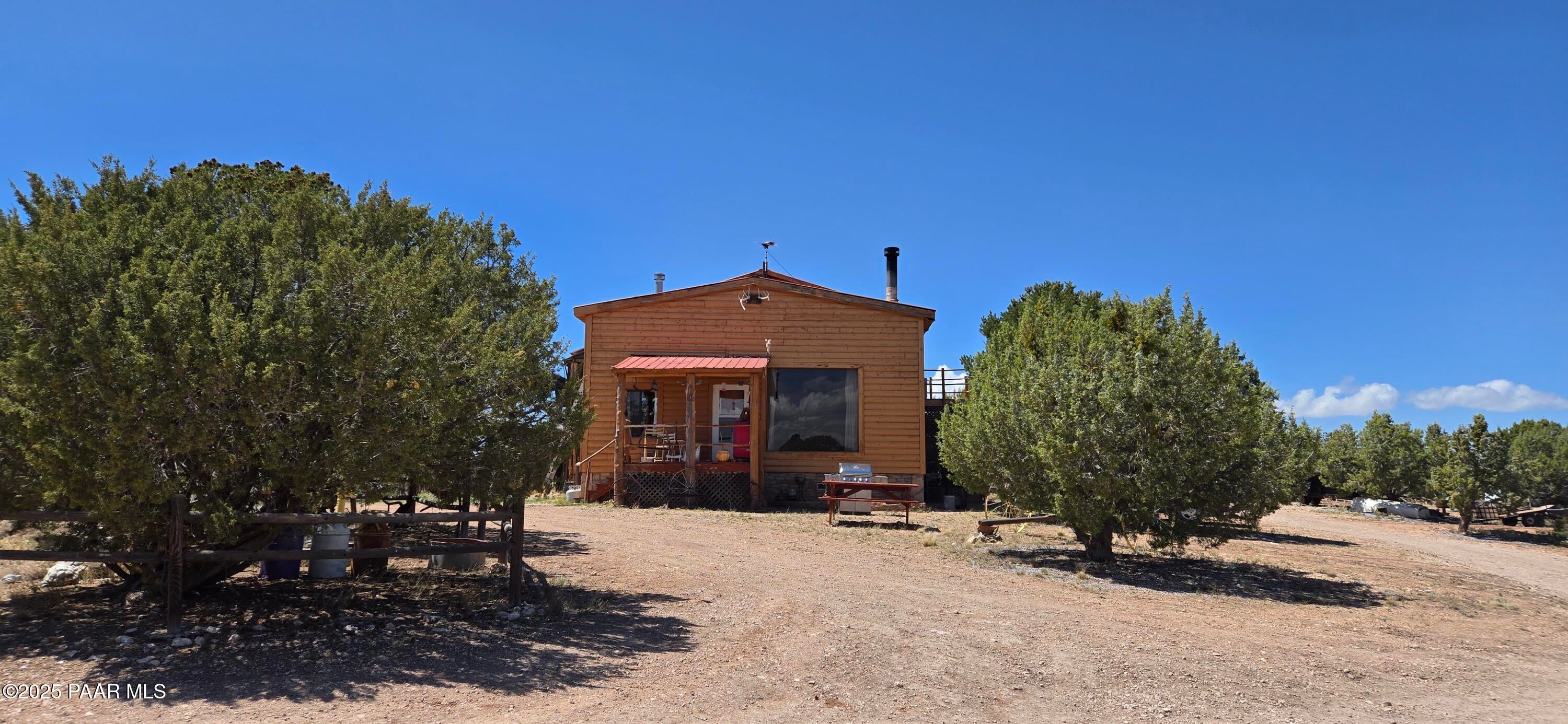 2795 W Poppy Road — photo
