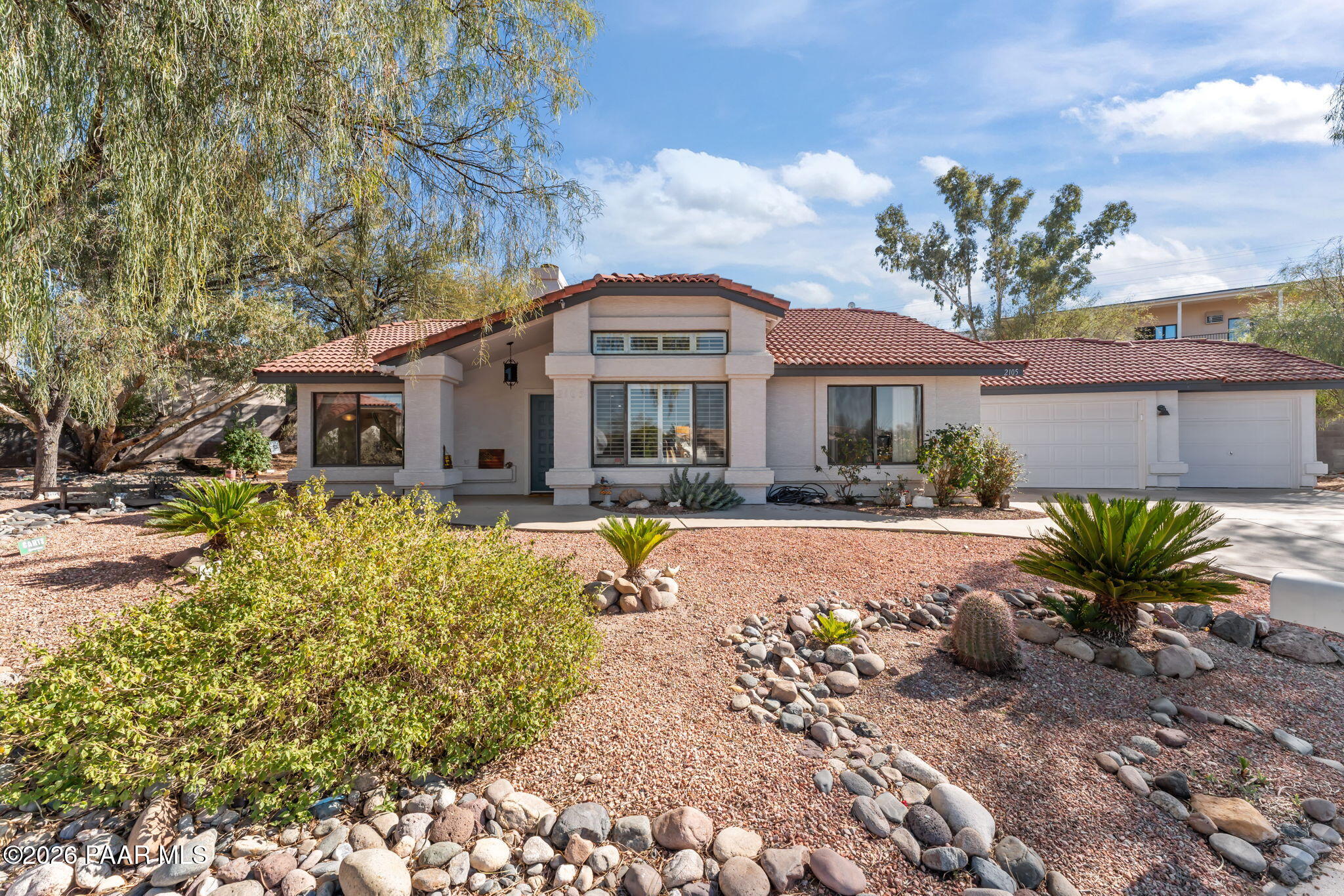 2105 W Terrace Drive — photo