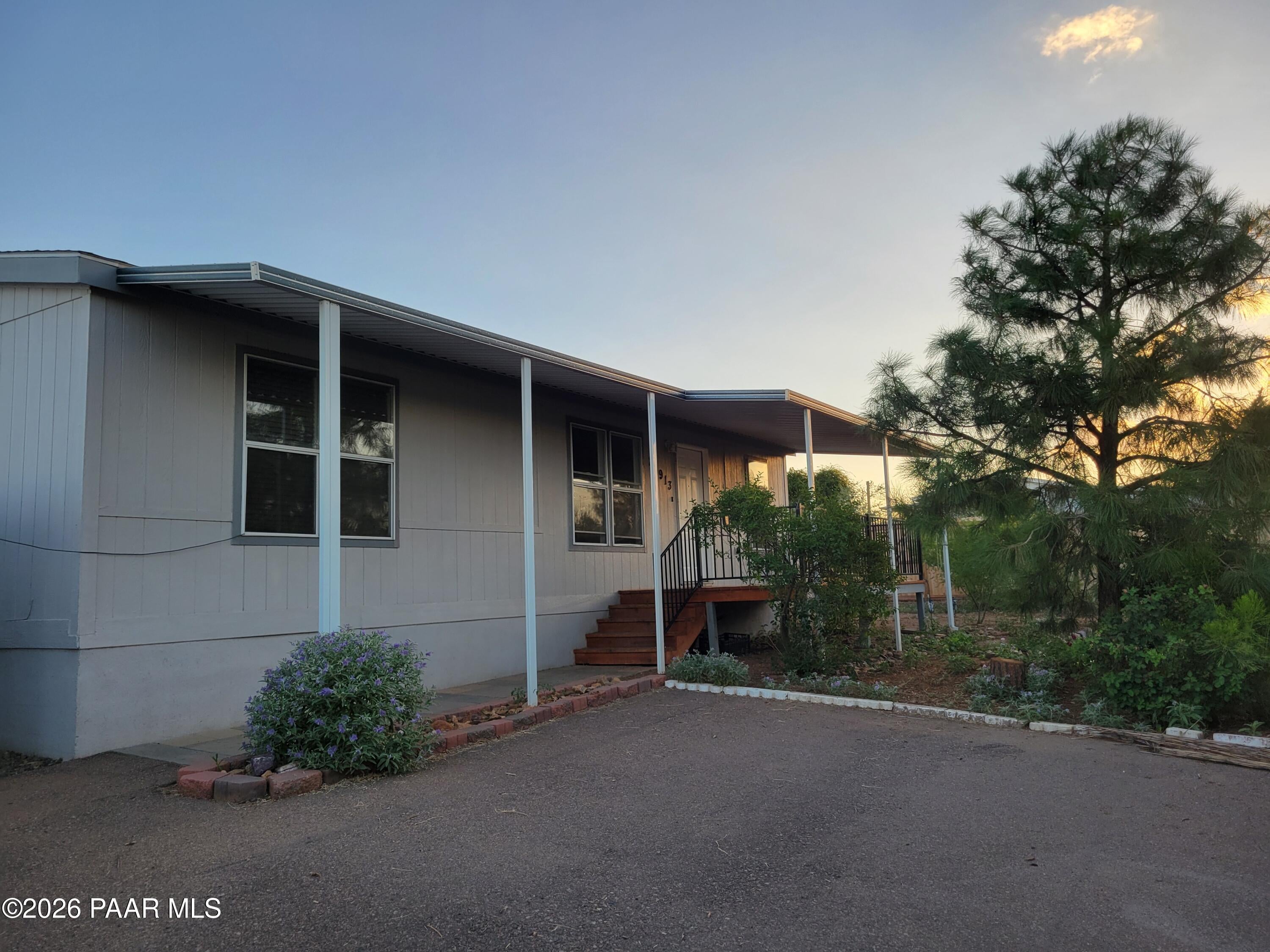 20913 E Valley View Lane — photo