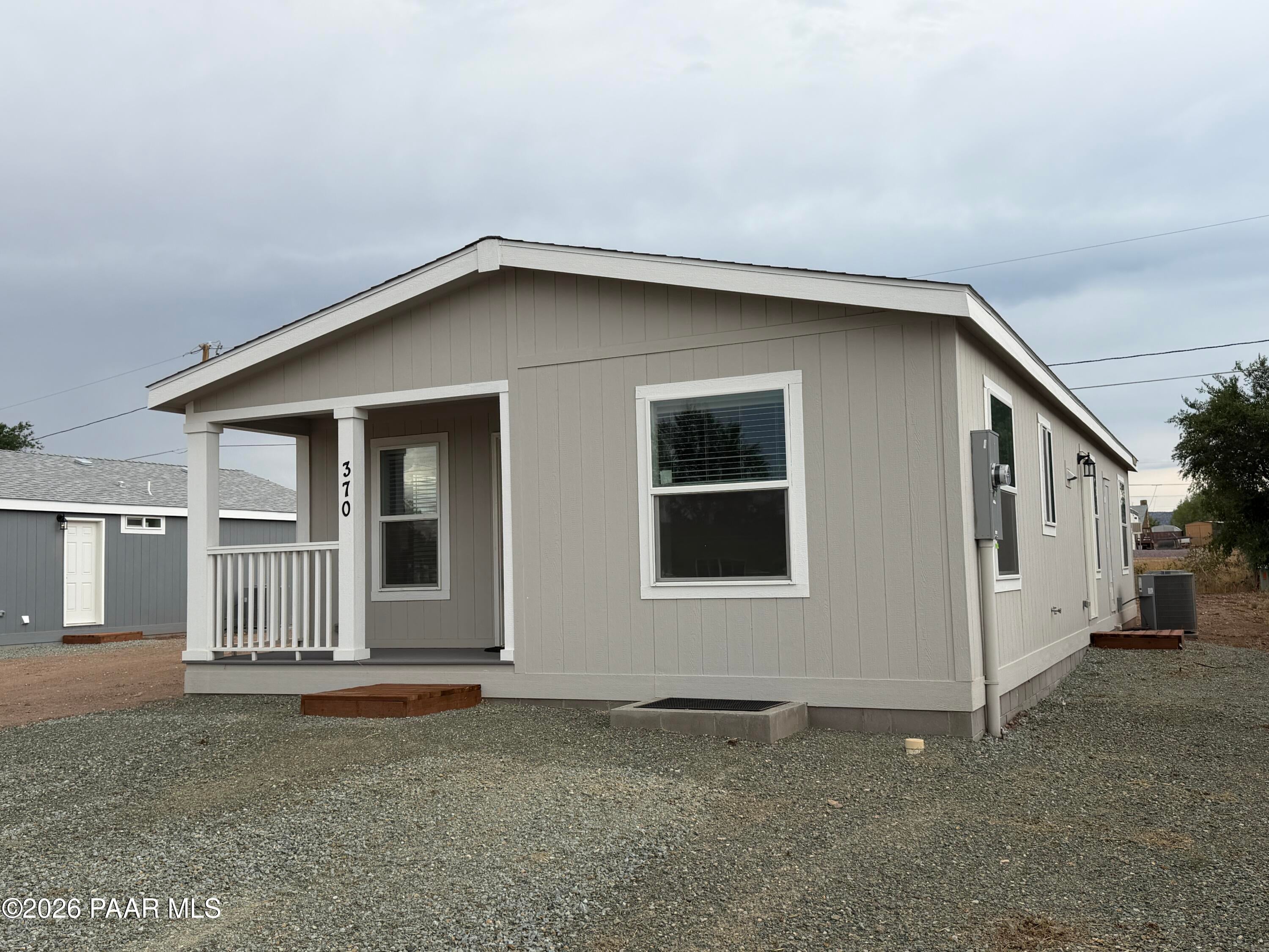 370 W Venice Way — photo