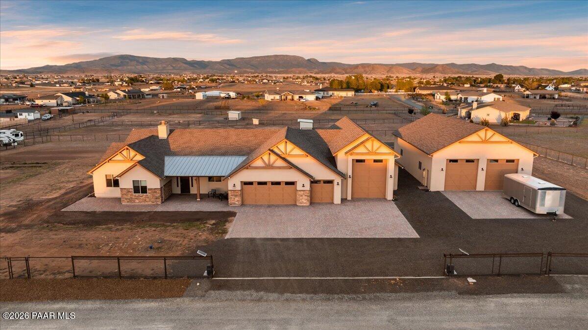 10407 N Rod Iron Road — photo