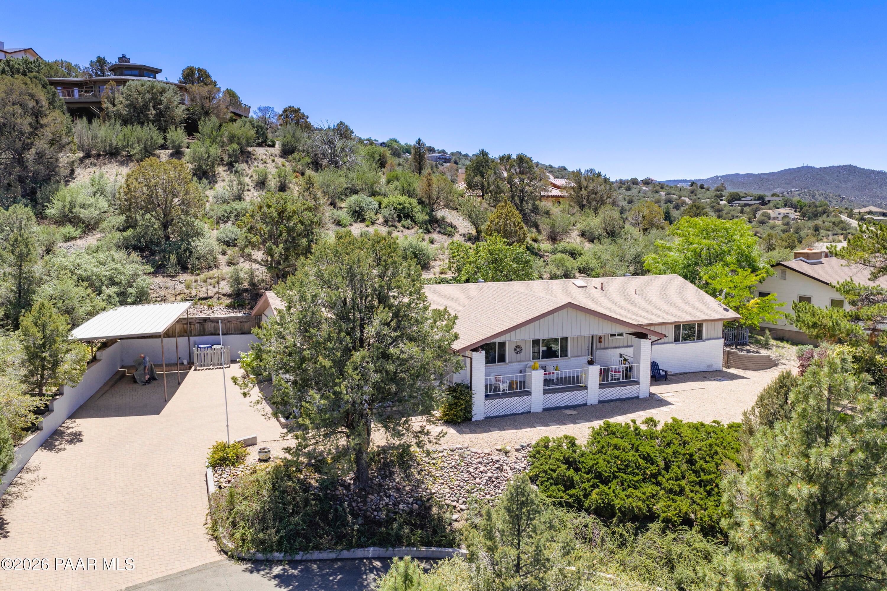 820 Devereaux Drive — photo