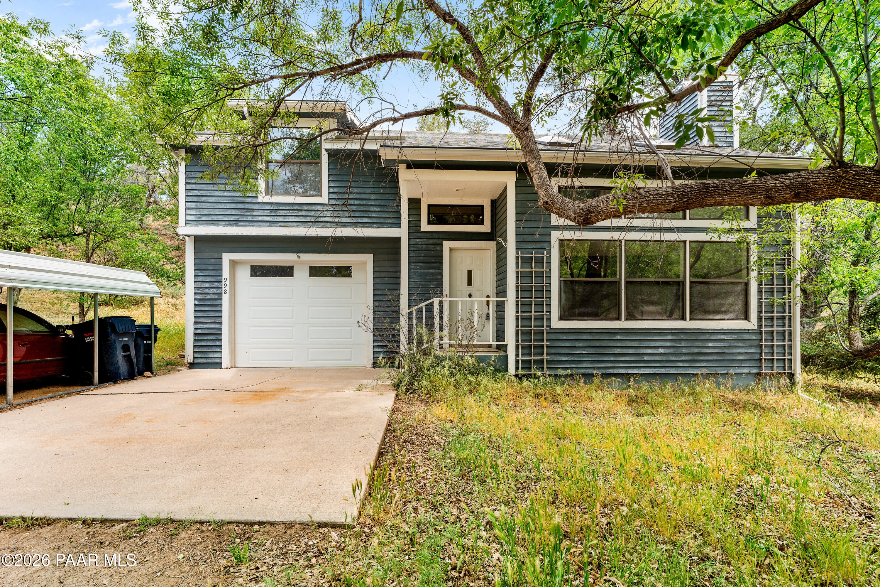 998 W Canyon Drive — photo