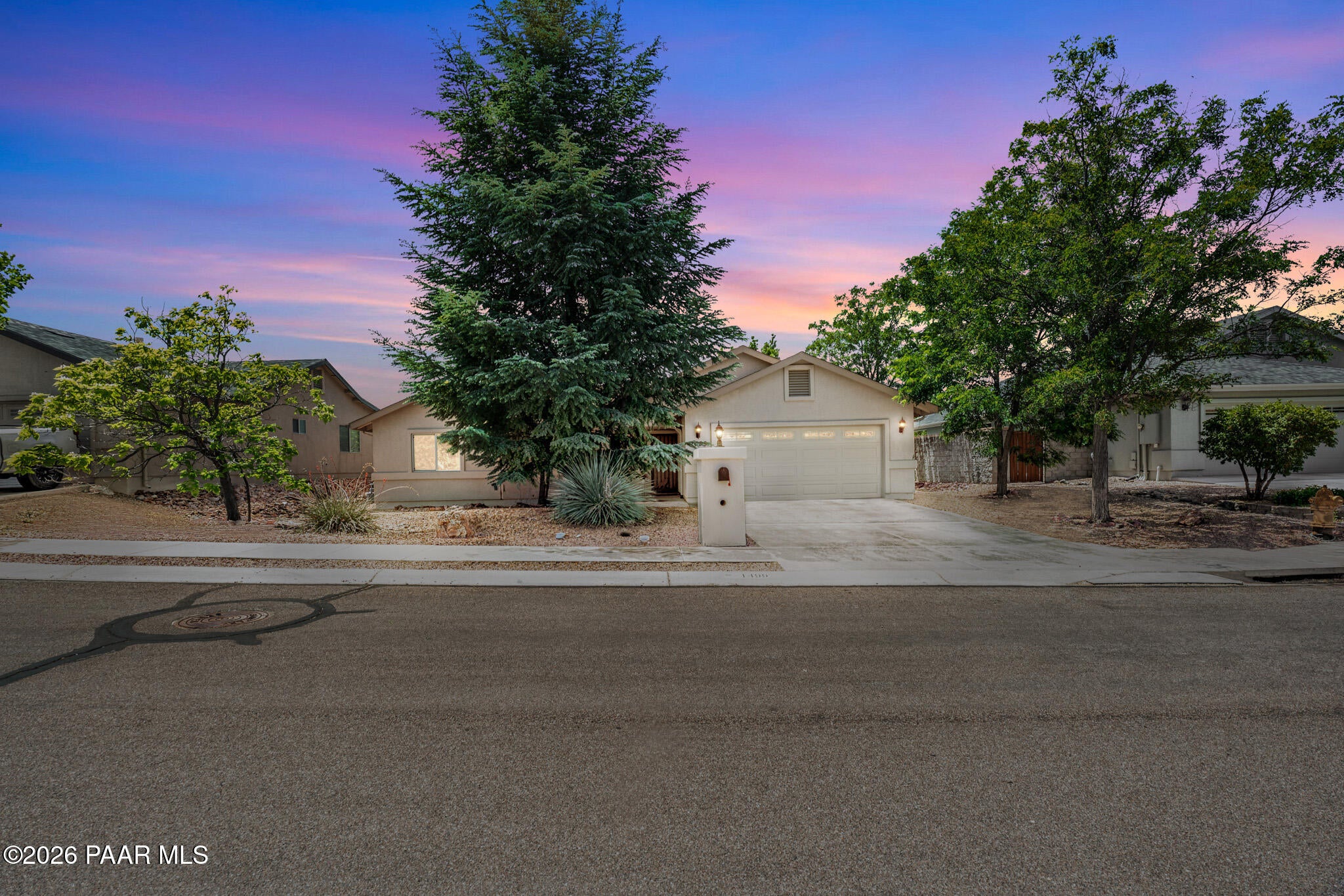 1499 Magnolia Lane — photo