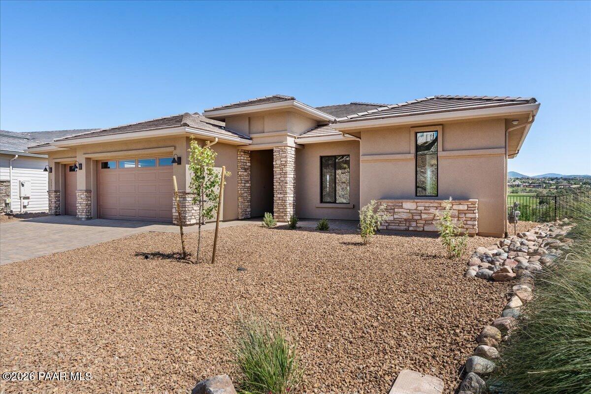 1157 Irwin Way — photo
