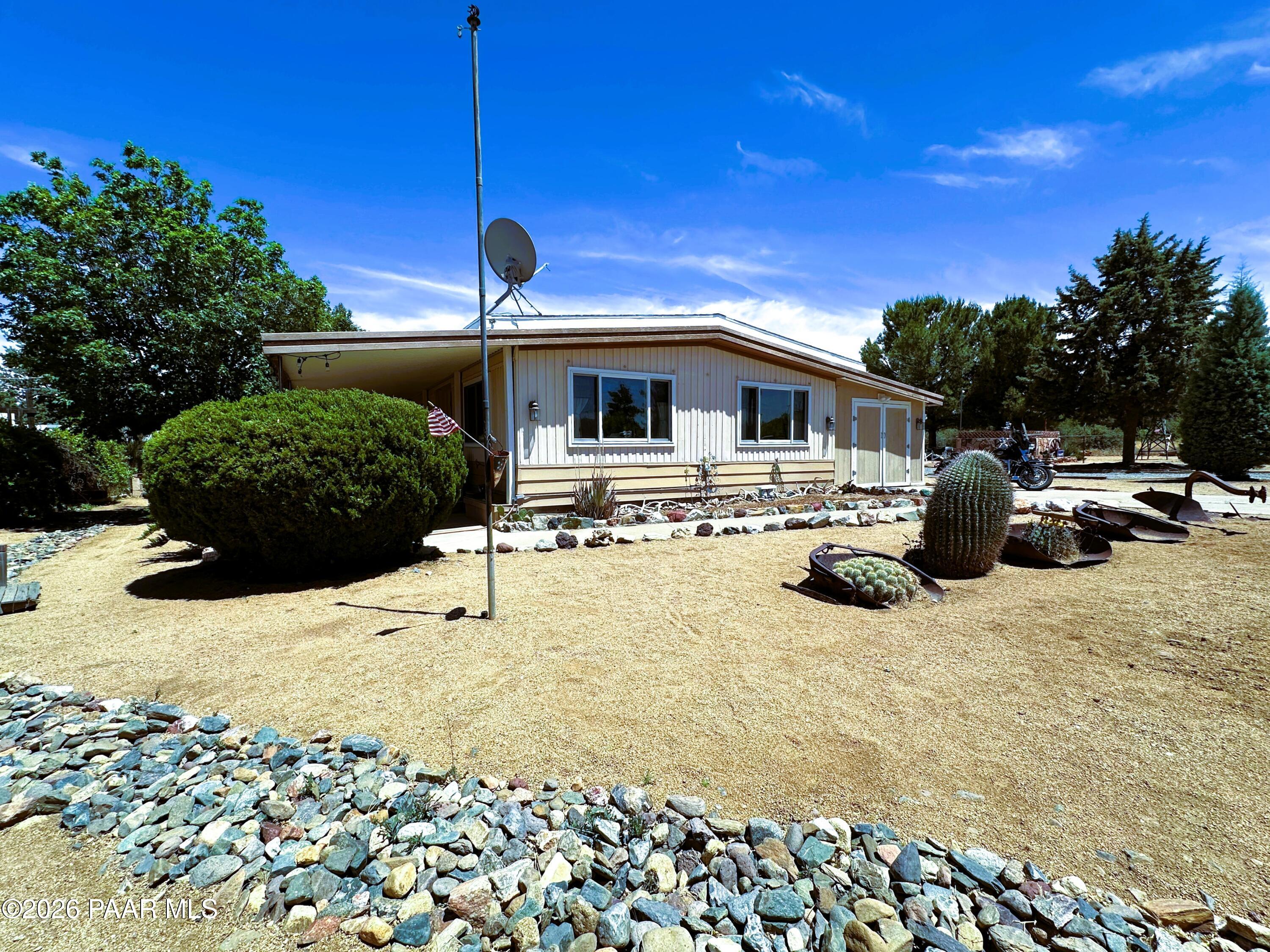 16329 S Red Rock Lane — photo