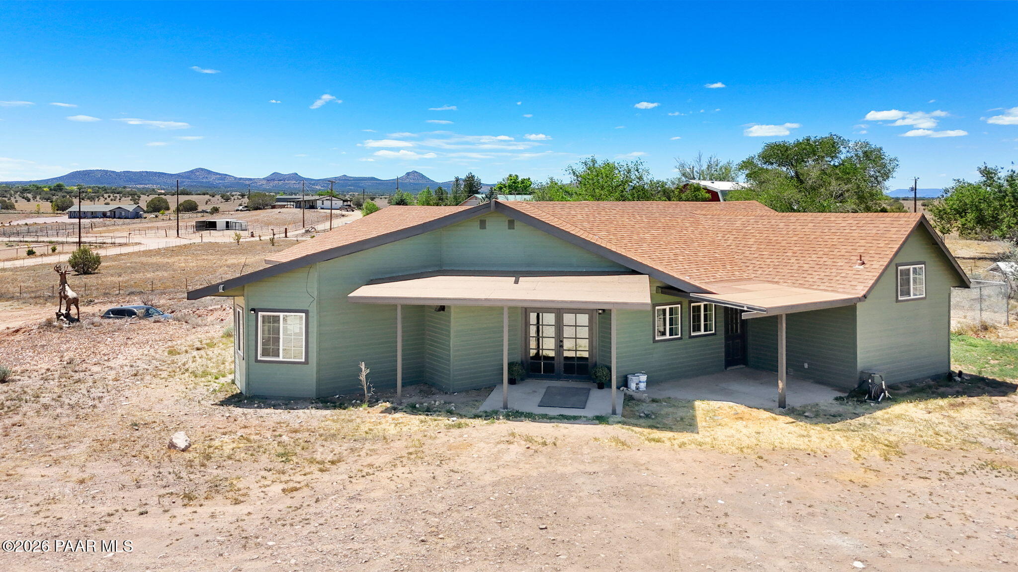 780 W Willow Wind Trail — photo