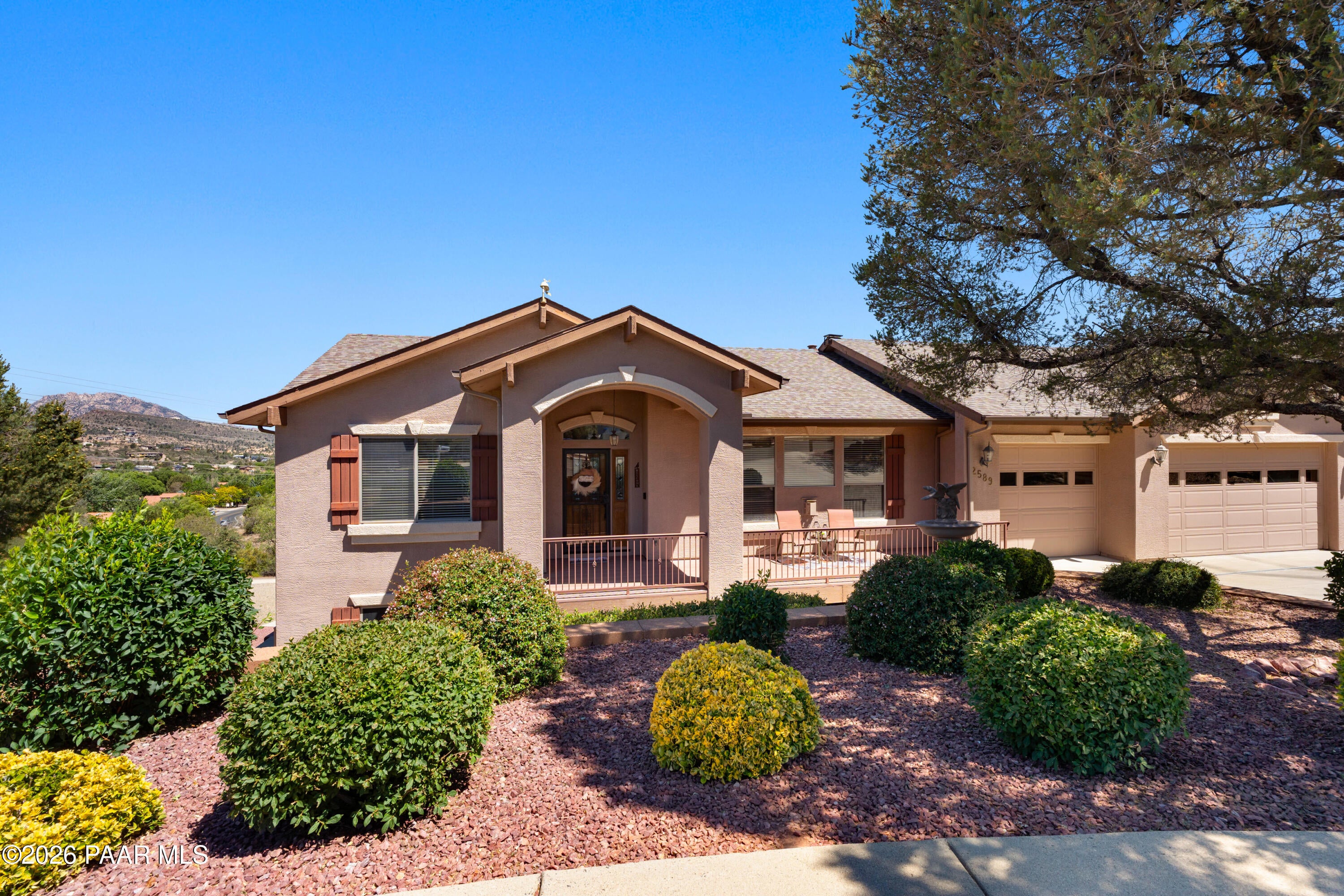 2589 Carolyn Cove — photo