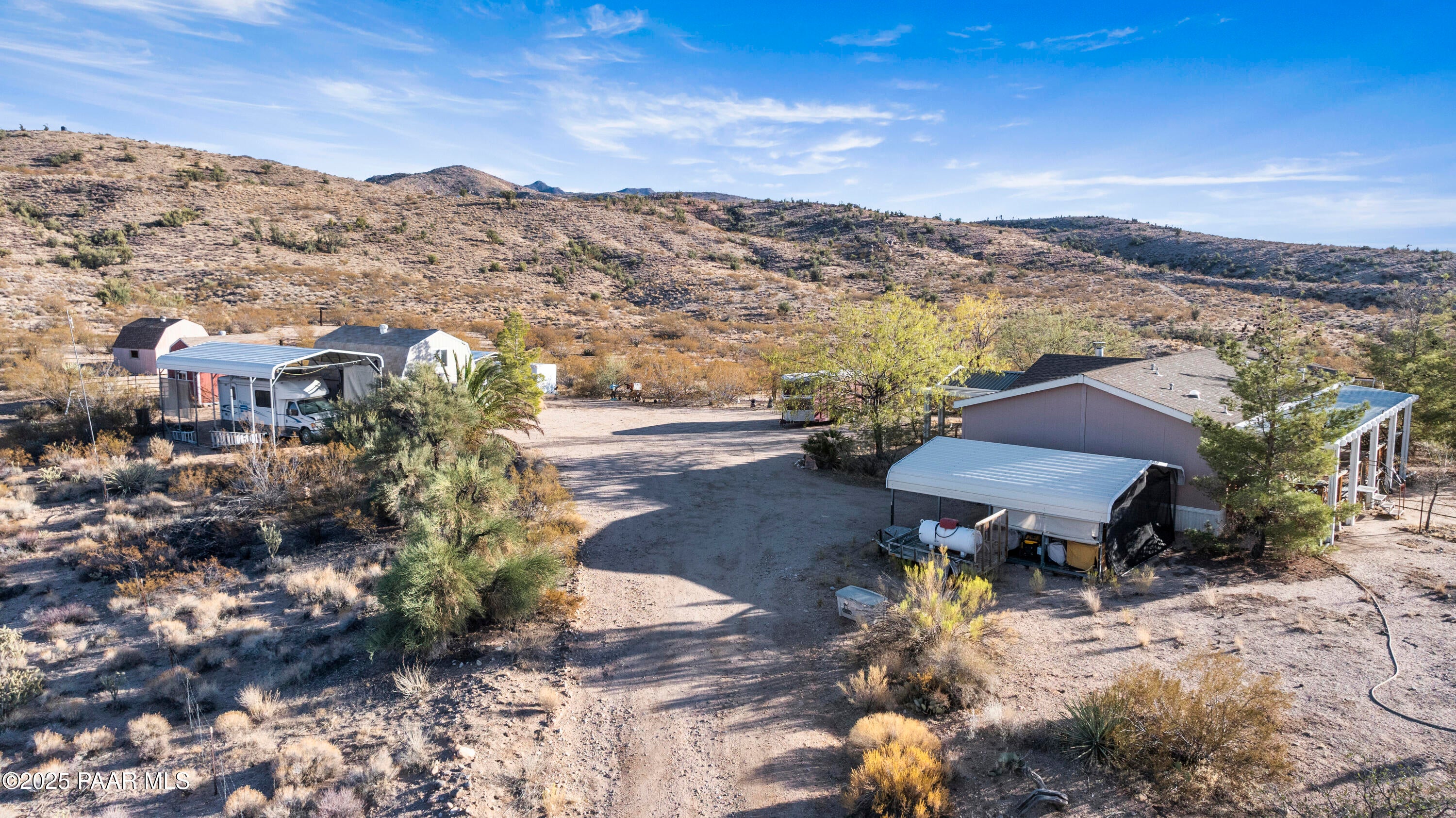 5720 S Mountain Lion Road — photo