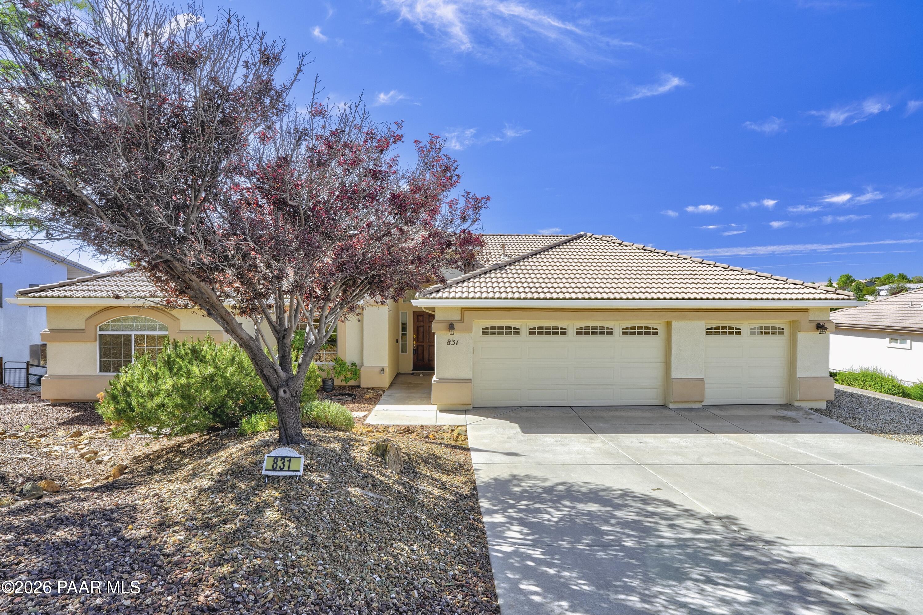831 Peppermint Way — photo