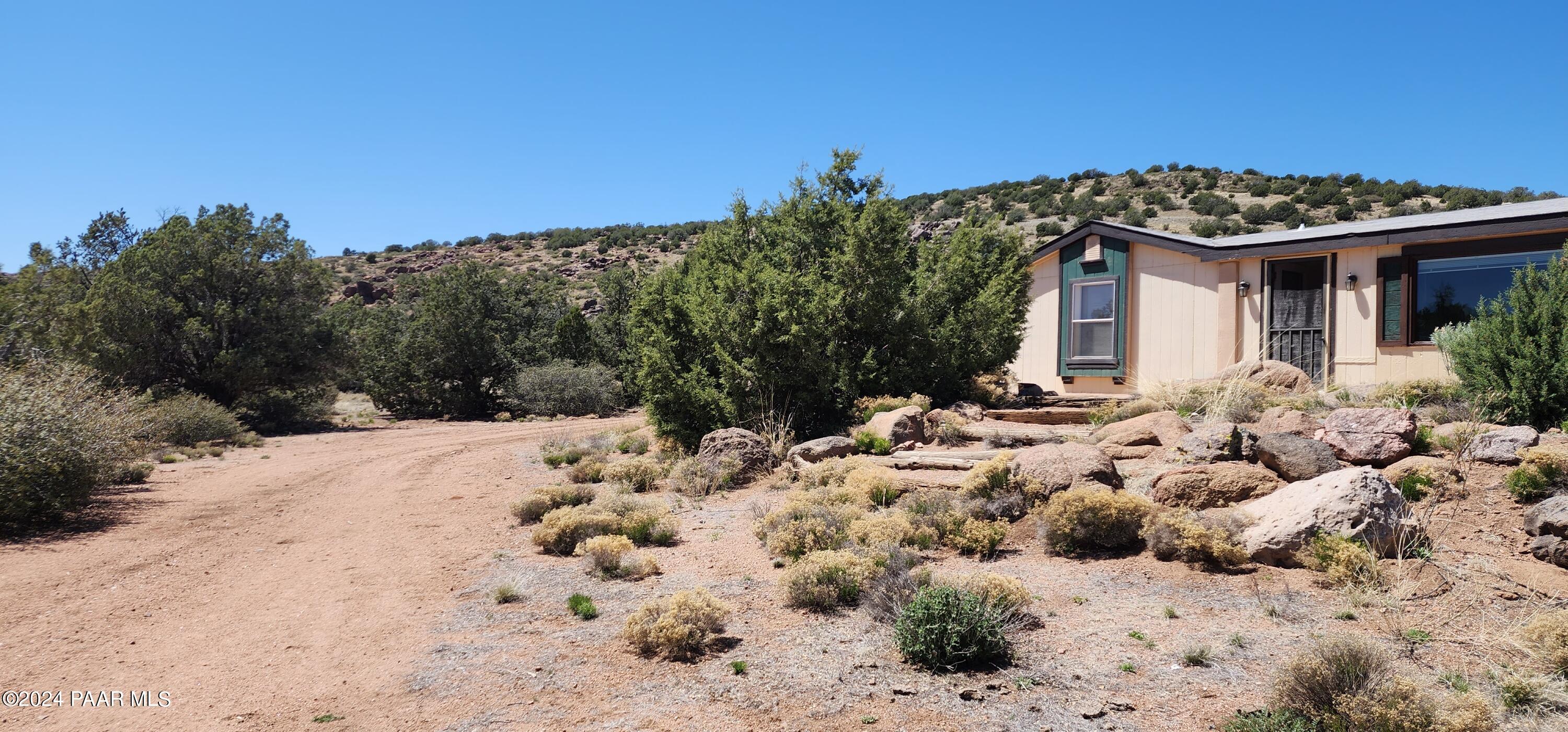 21095 E Mckenzie Drive — photo