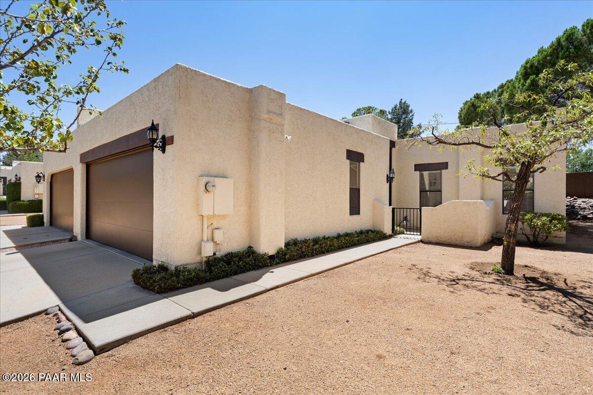 6150 Crista Lynn Place 16 — photo