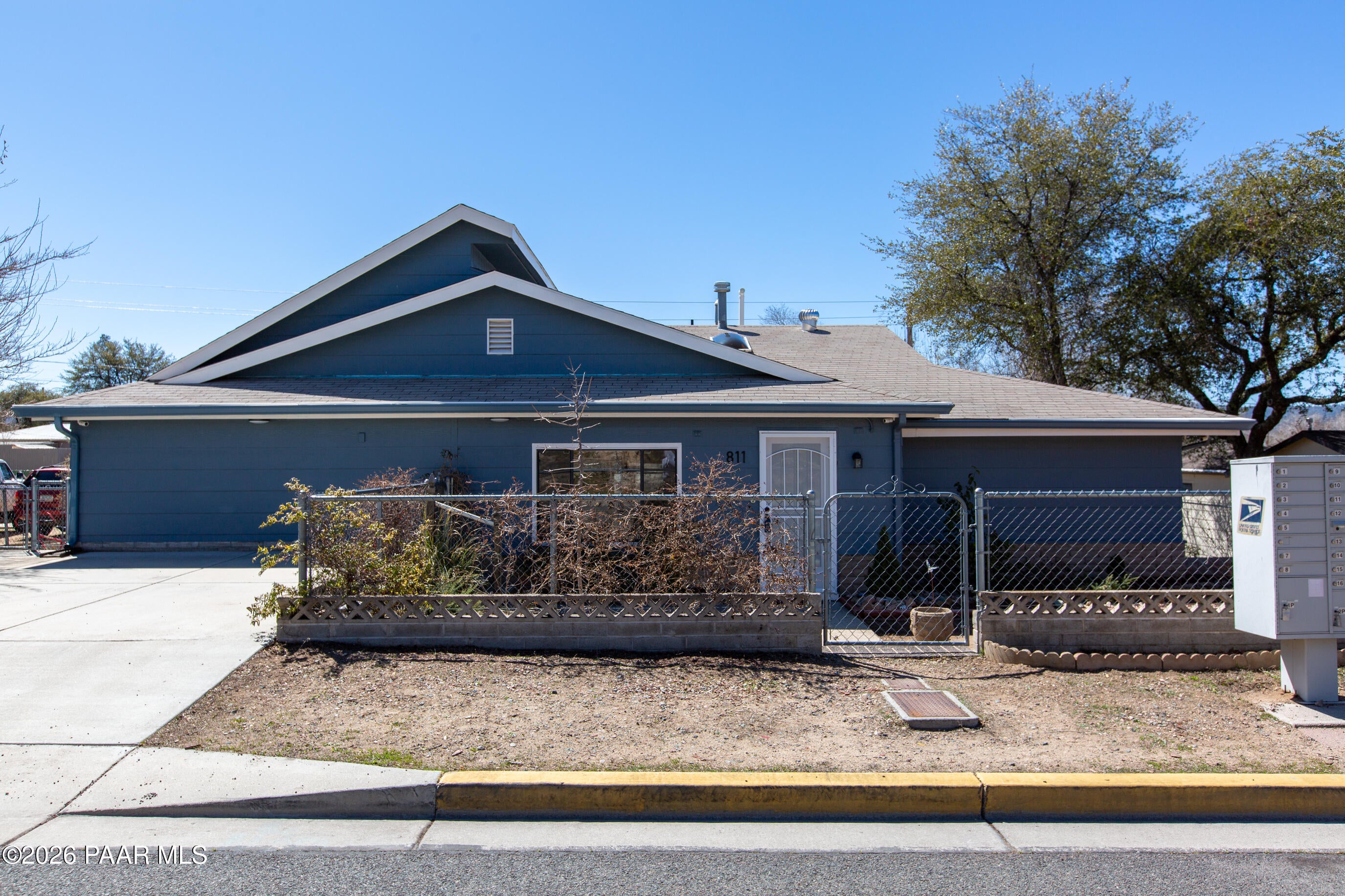 811 W Rosser Street — photo