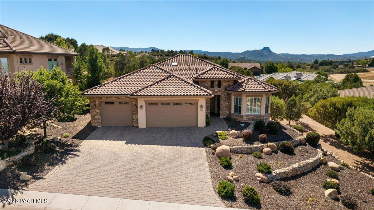894 Canyon Breeze Court — photo