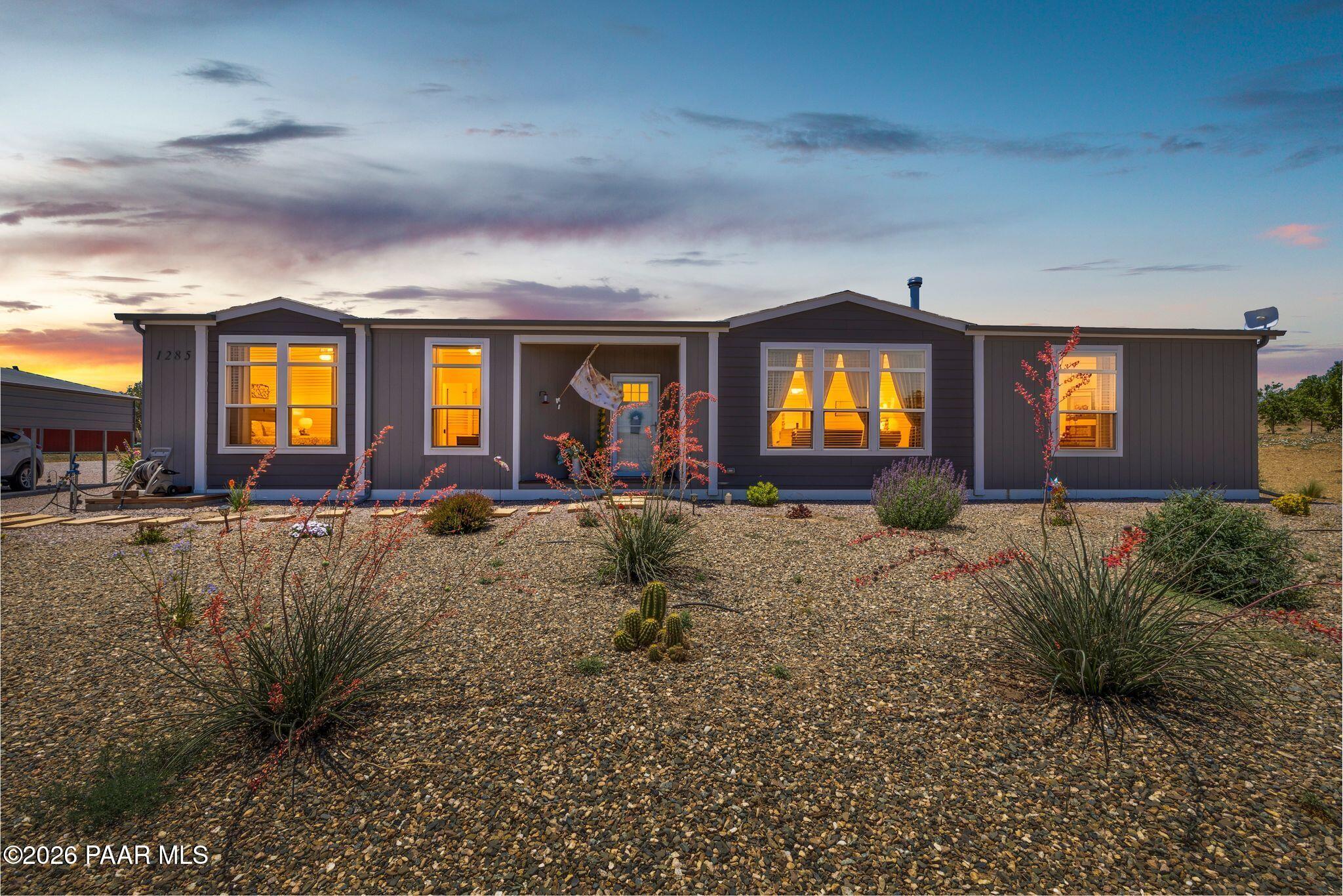 1285 W Kings Court — photo