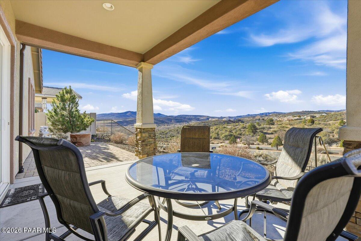 1528 Varsity Drive — photo