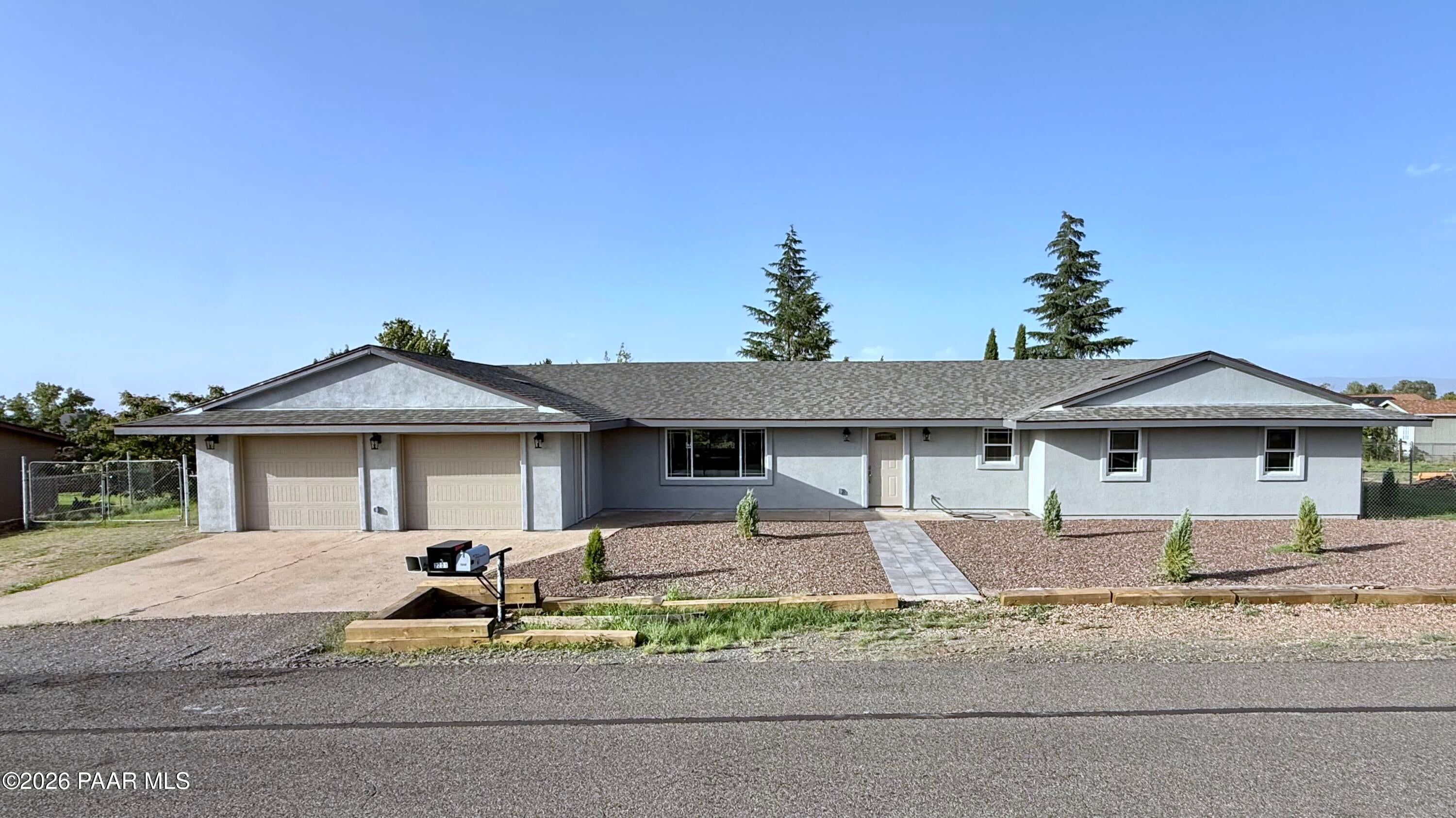 7216 E Grandview Drive — photo