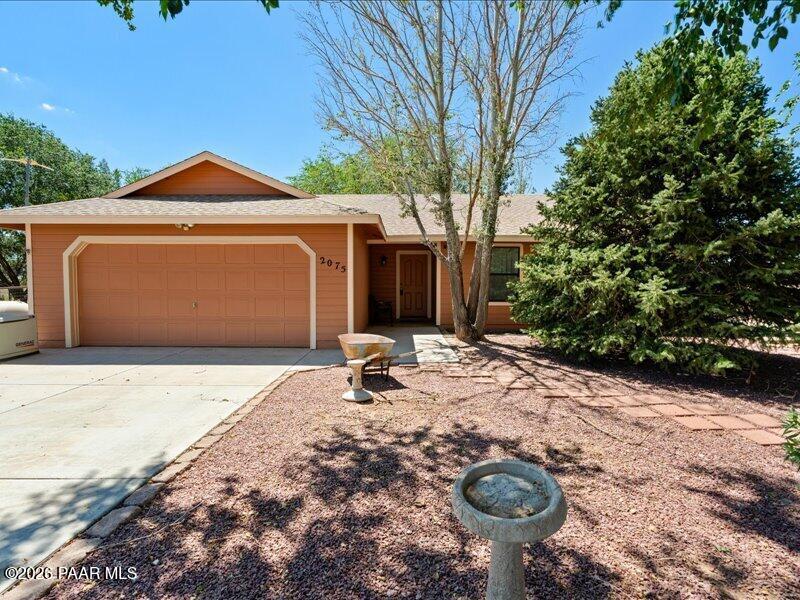 2075 W Big Chino Road — photo