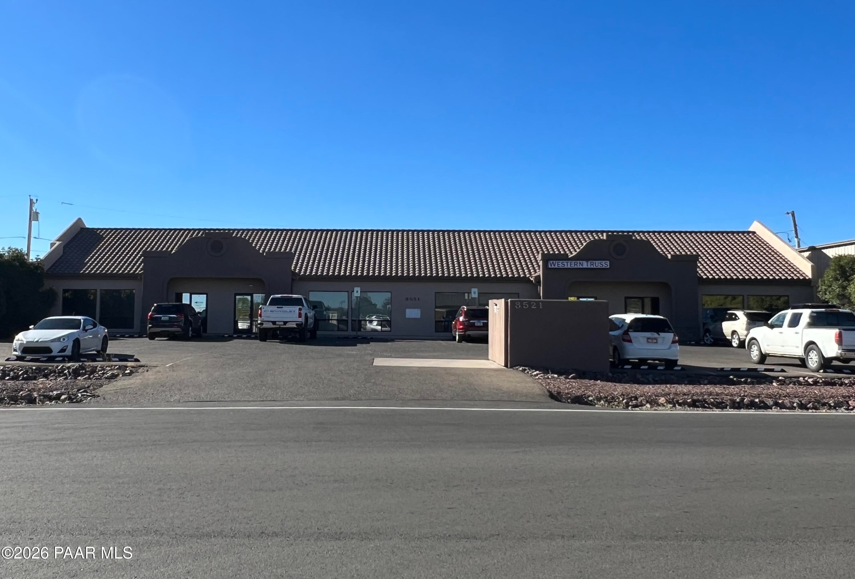 8521 E Florentine Rd Ste C Road — photo