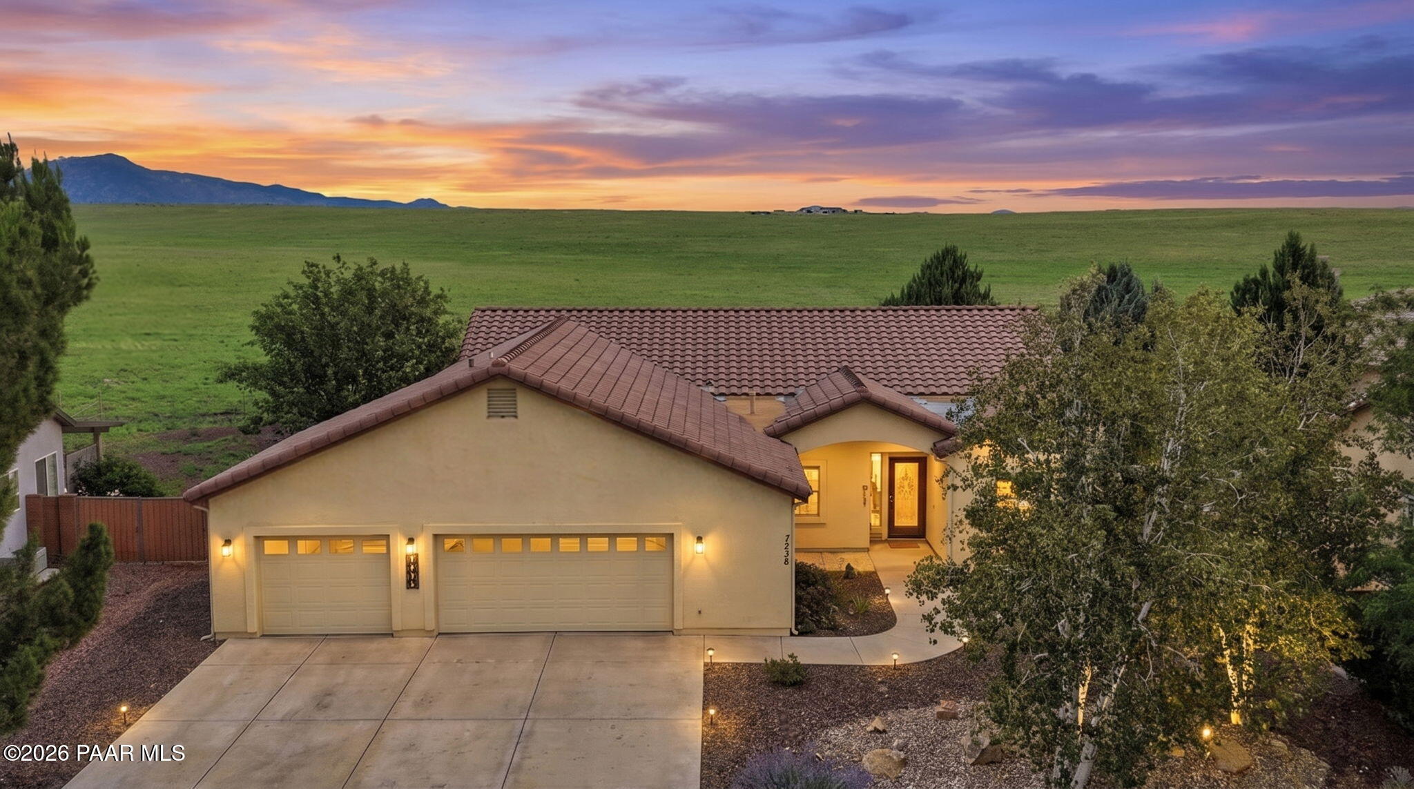 7236 N Pinnacle Pass Drive — photo