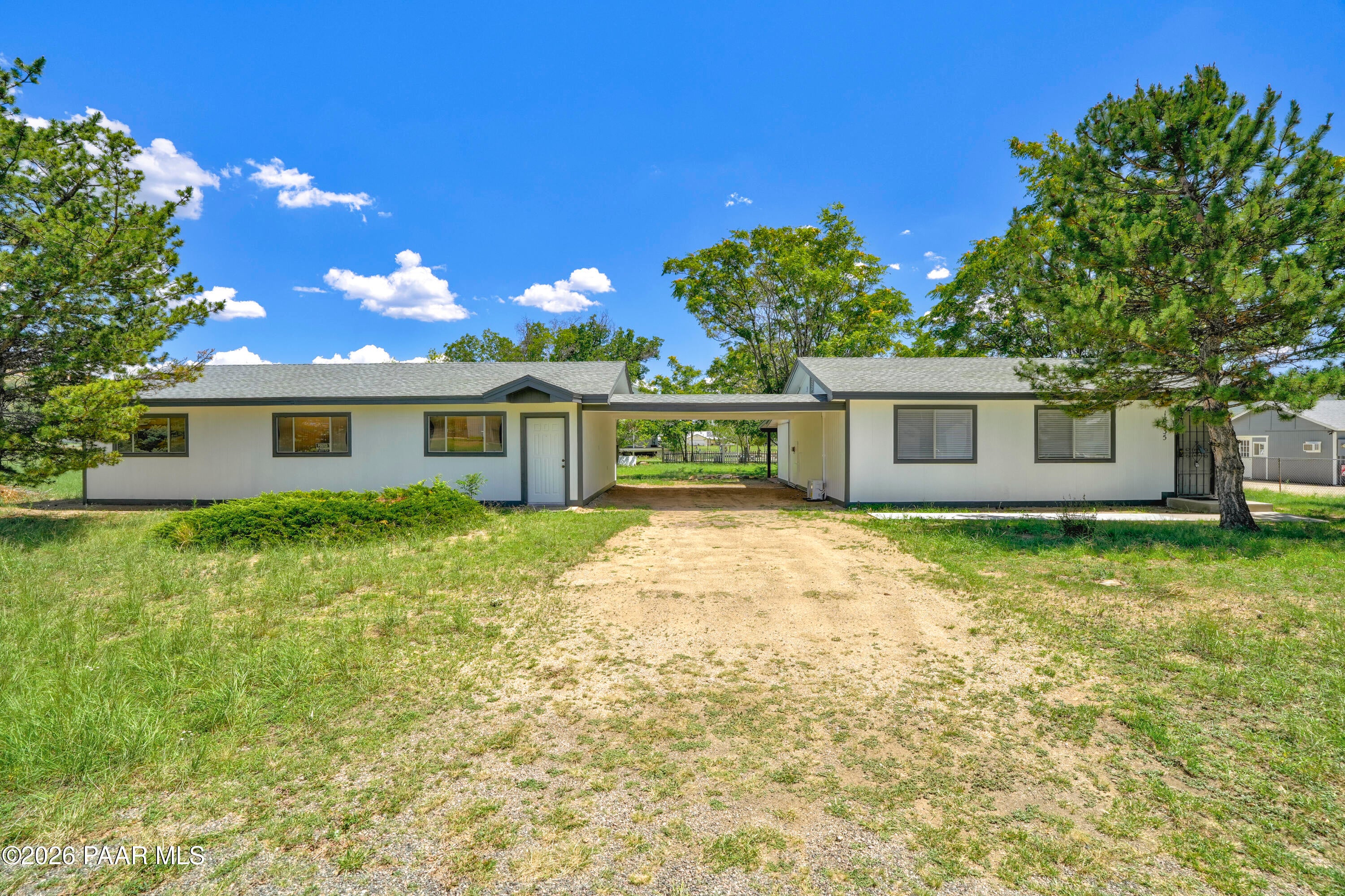 18535 S Joseph Hodge Road — photo