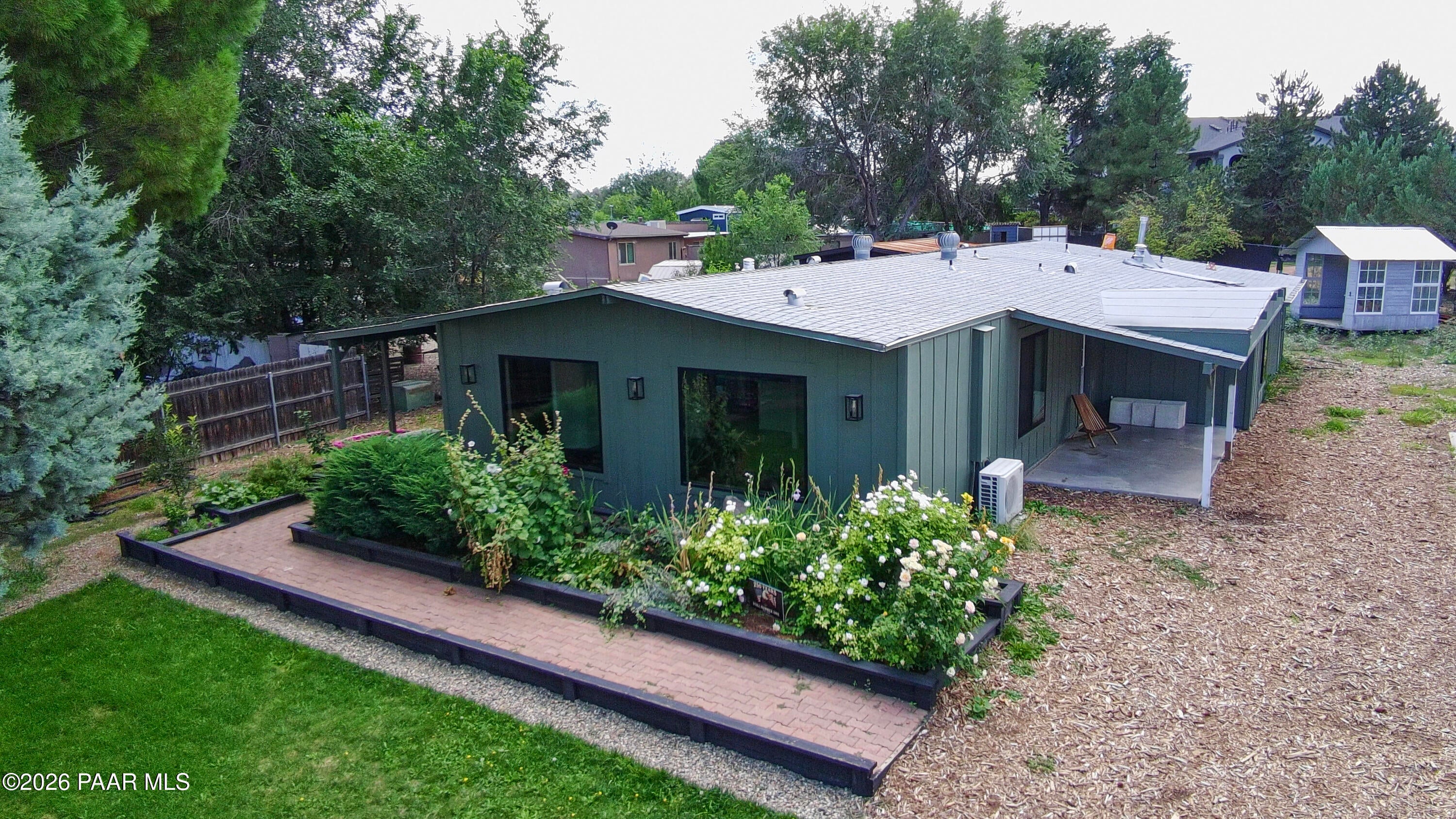 703 E Hueco Way — photo
