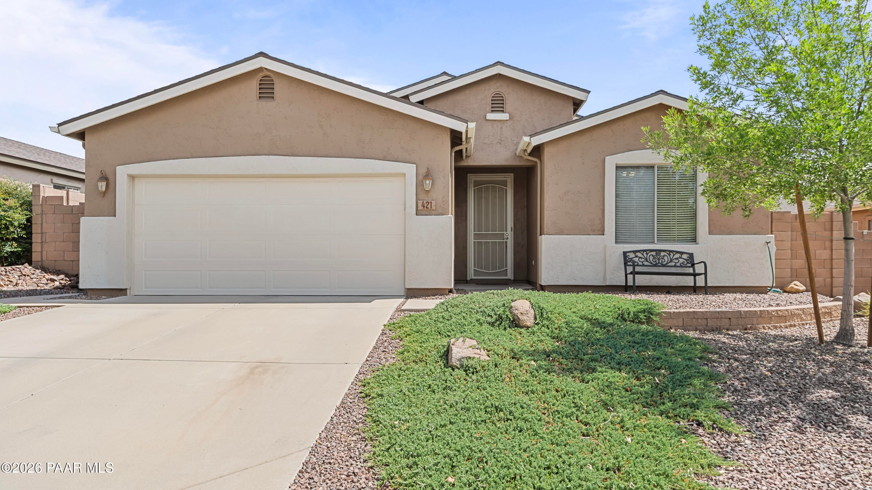 421 Hayes Court — photo