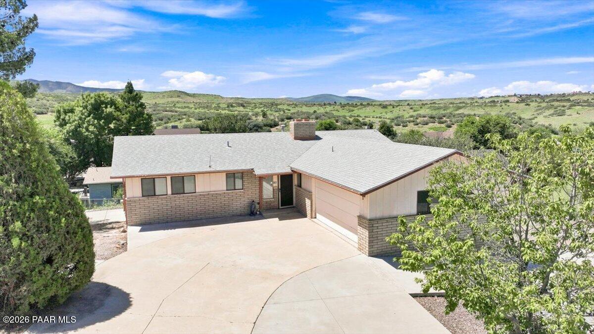 606 N Cochise Drive — photo