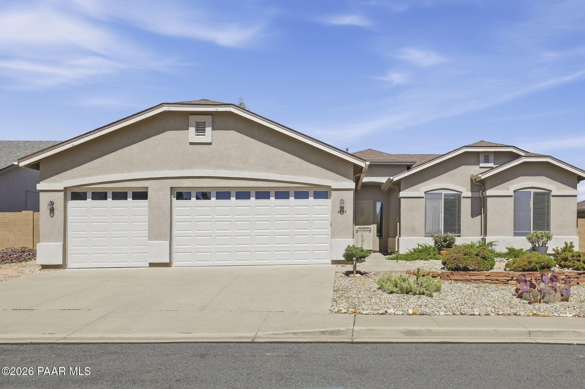 6577 E Stratford Drive — photo