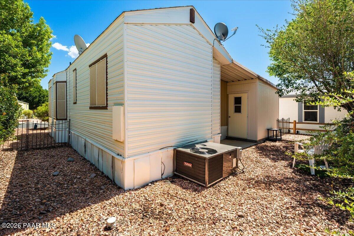 970 N Mountain Brush Drive — photo