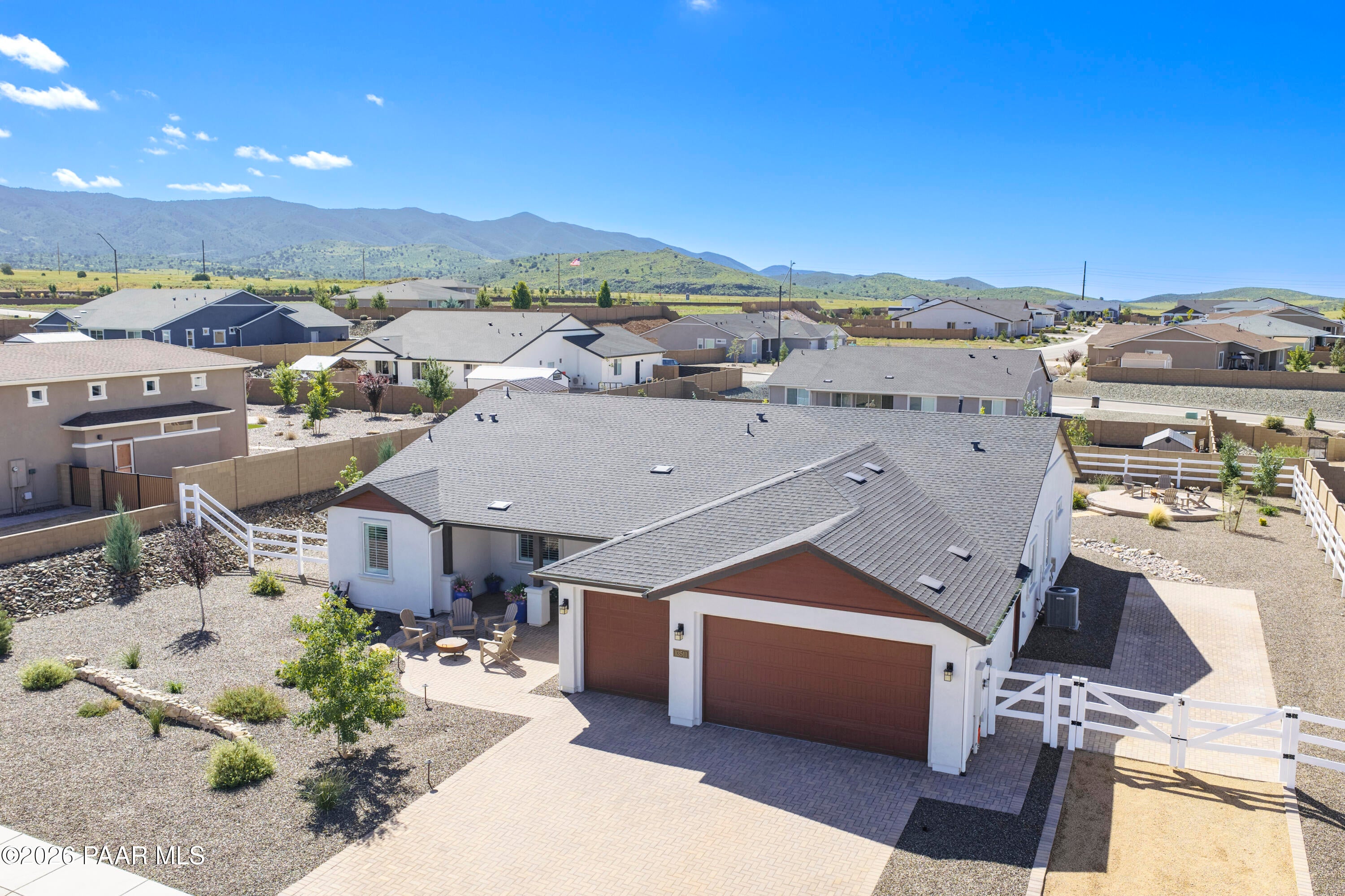 13511 E Remington Road — photo