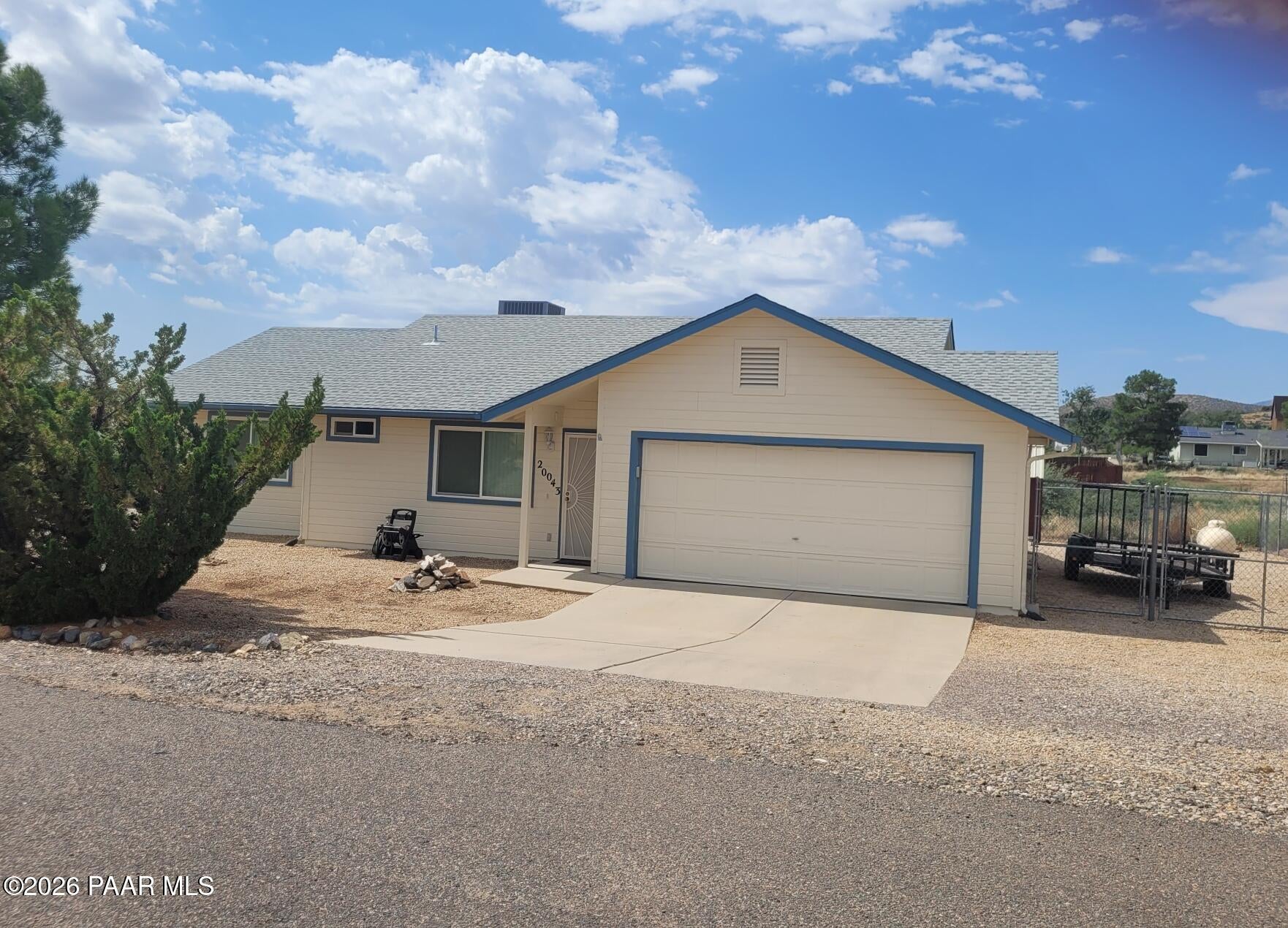 20043 E Prickly Pear Drive — photo
