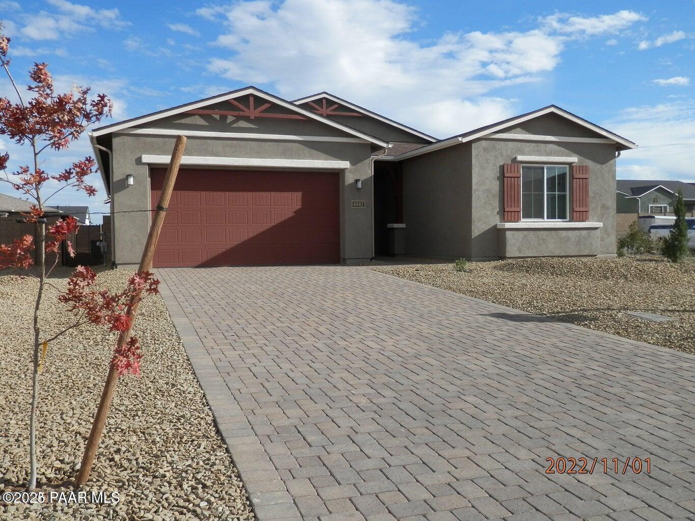 6882 Gables Trail — photo