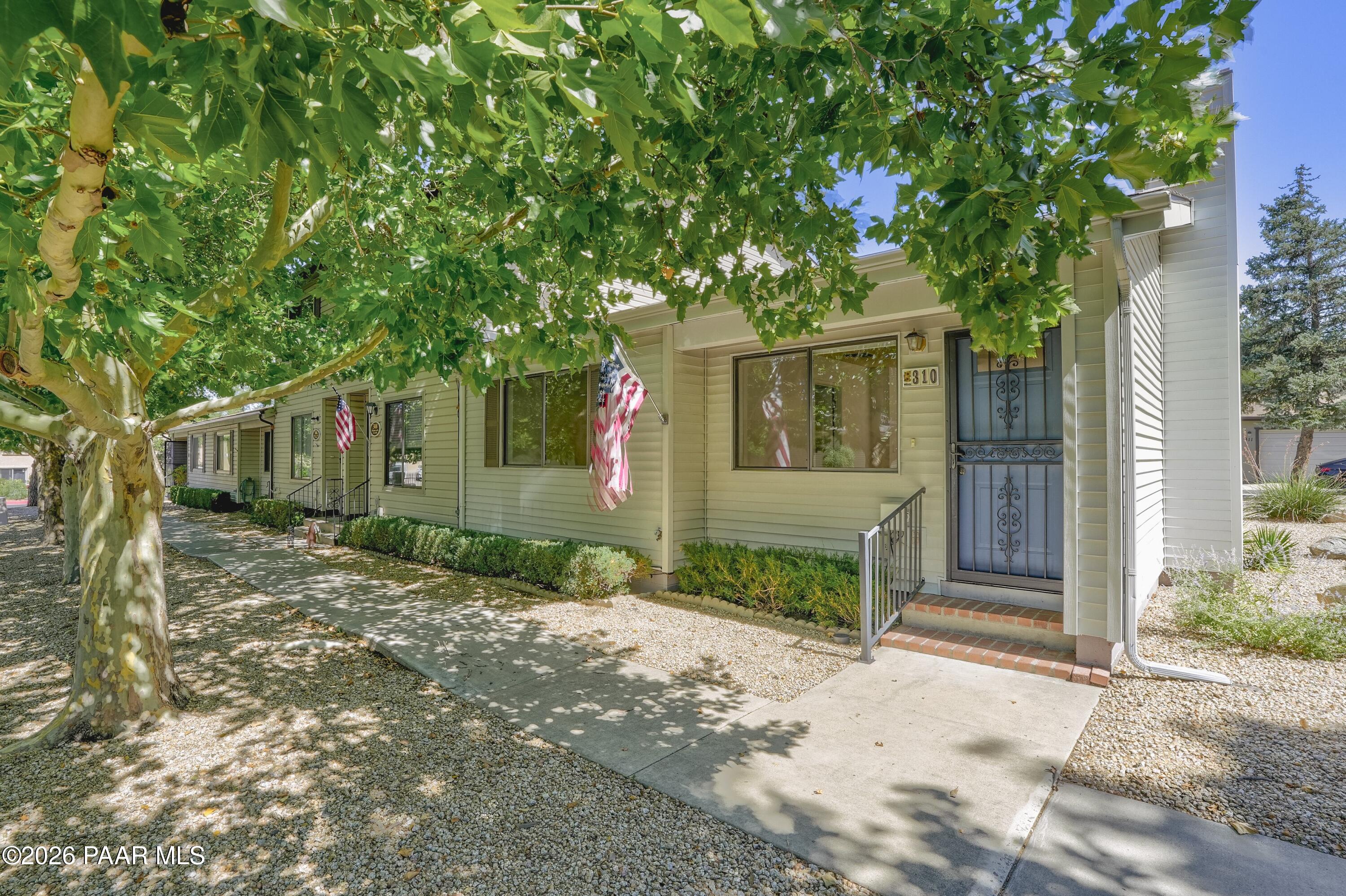 310 Rim Rock Circle 2 — photo
